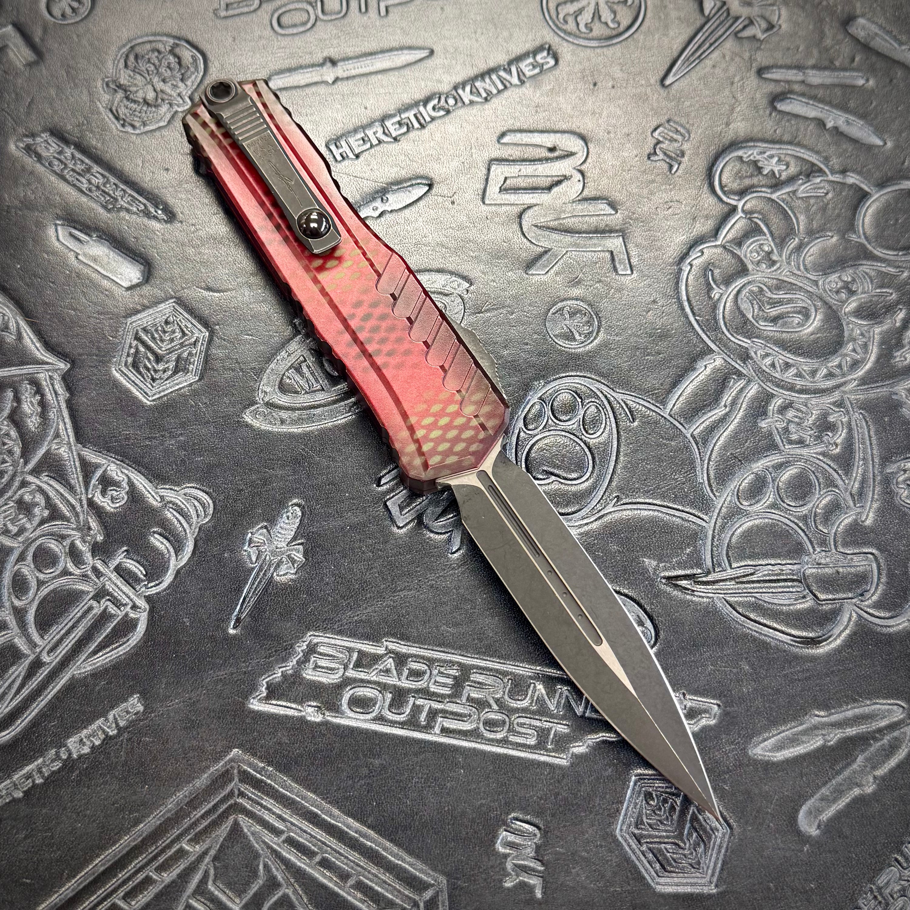 Microtech Cypher II Signature Series - Red X-51 - Standard
