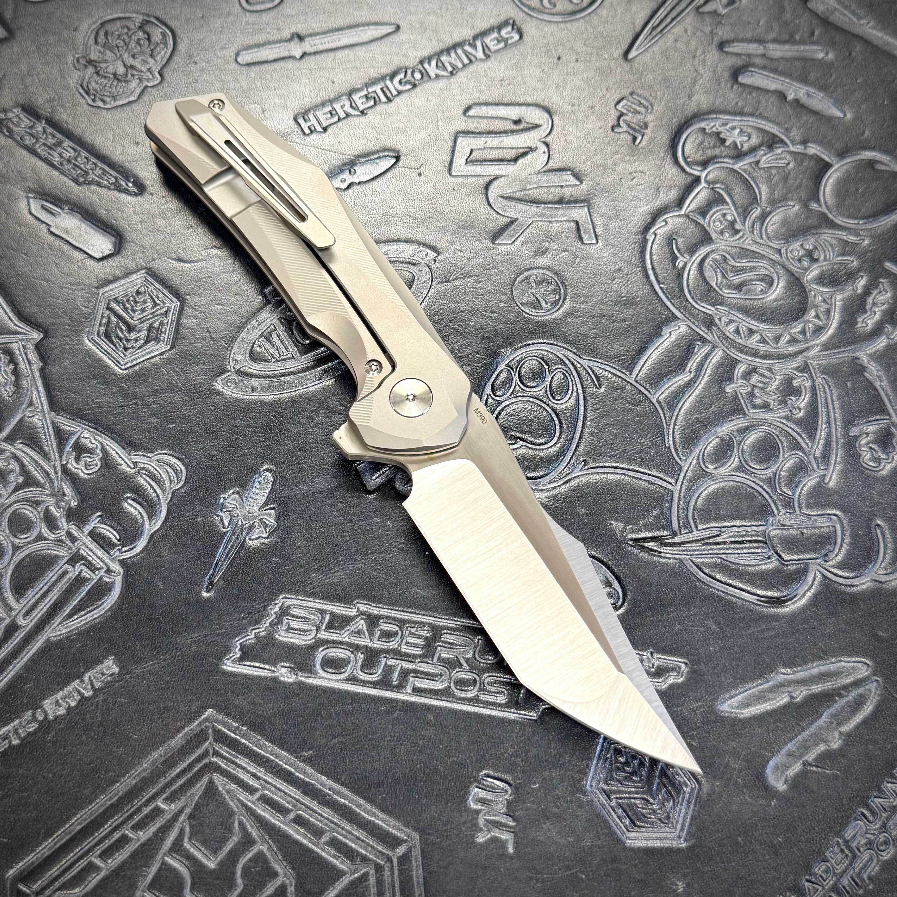 Reate Zoro -Bead Blasted Ti - Satin M390 w/ compound grind