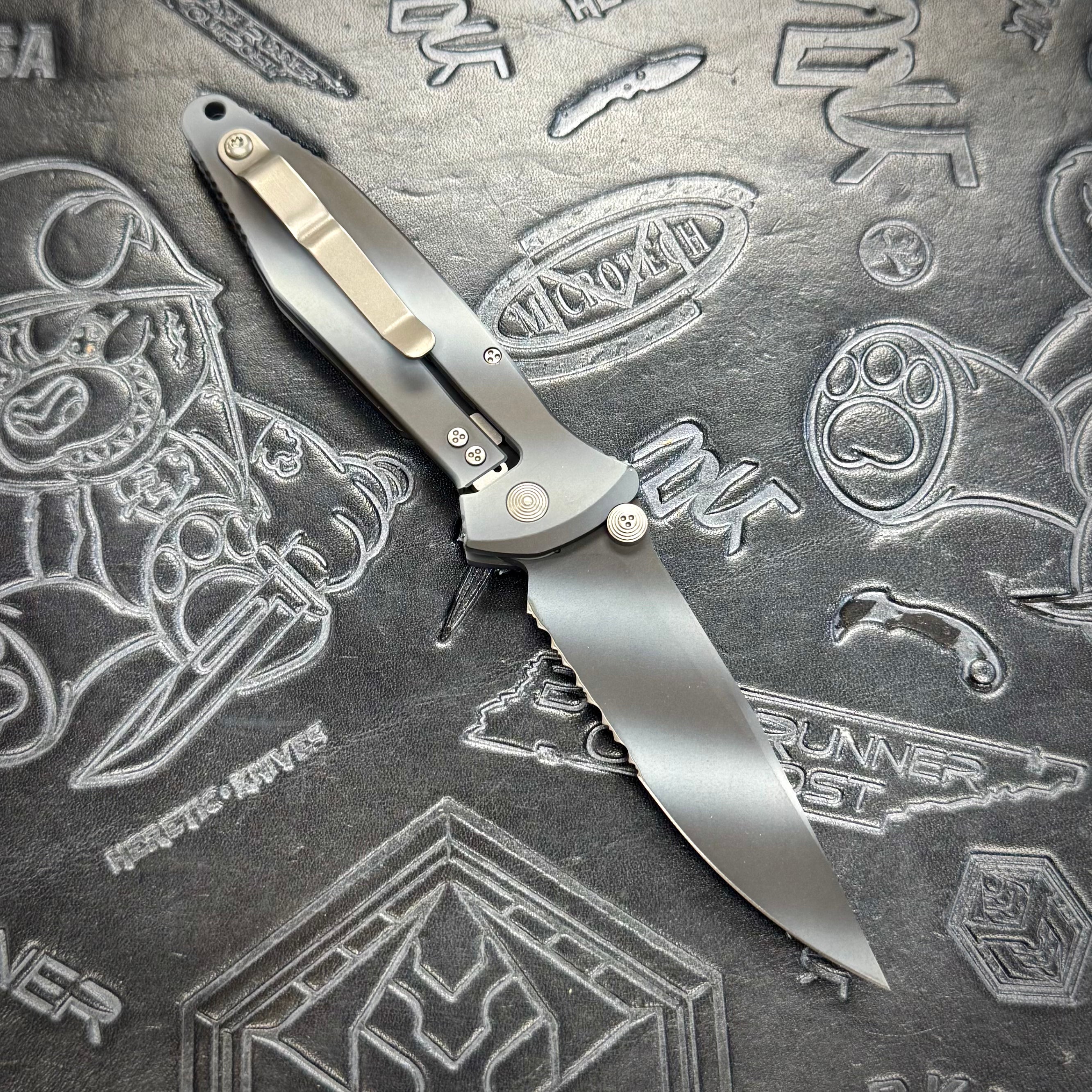 Microtech Vintage Mini Socom Elite Manual - Full Urban Camo Partial Serrated - 02/2004 build