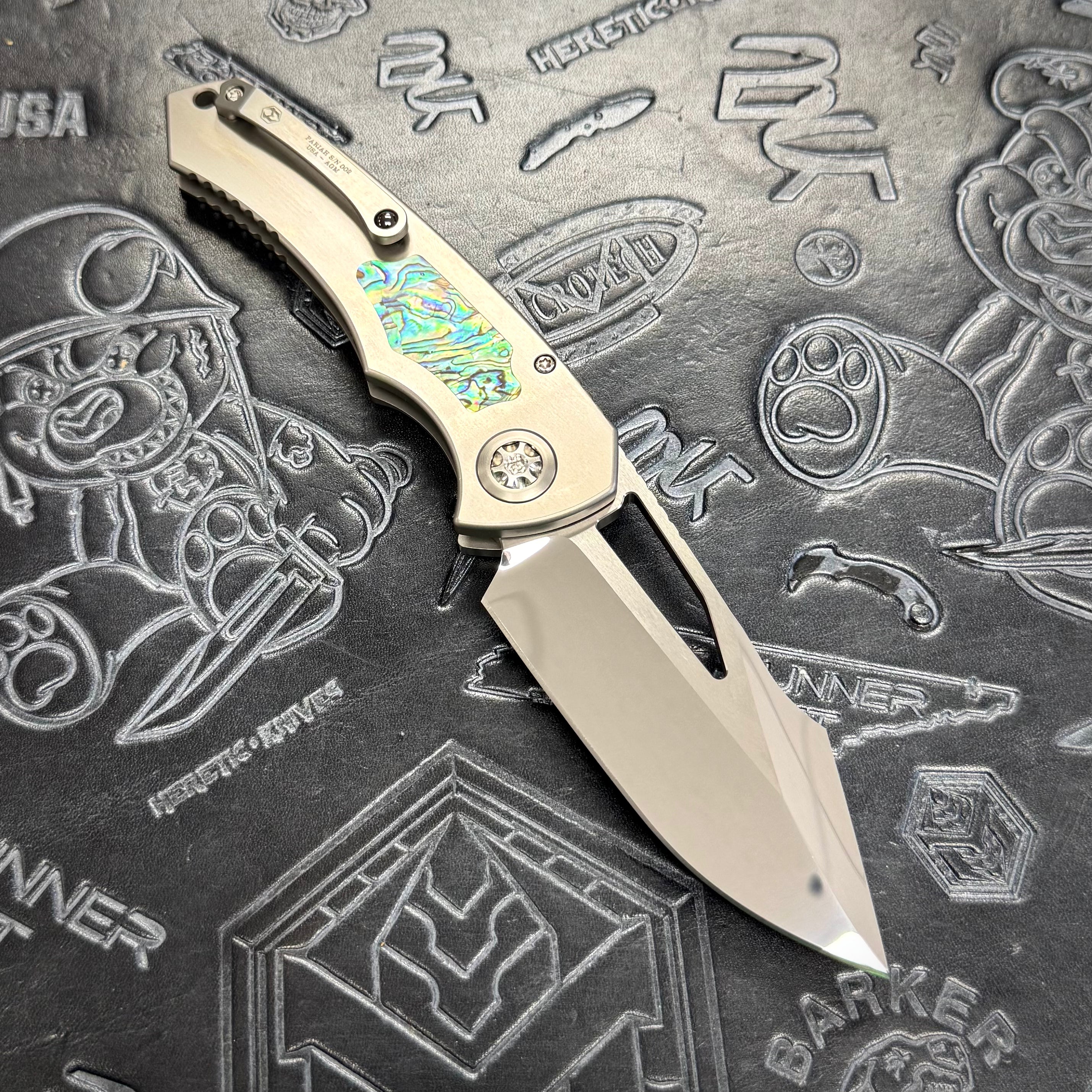 Heretic Pariah Manual Custom - Single Edge Mirror Polish - Hefted Titanium Chassis w/ Abalone inlays & Abalone button inlay S/N: 002