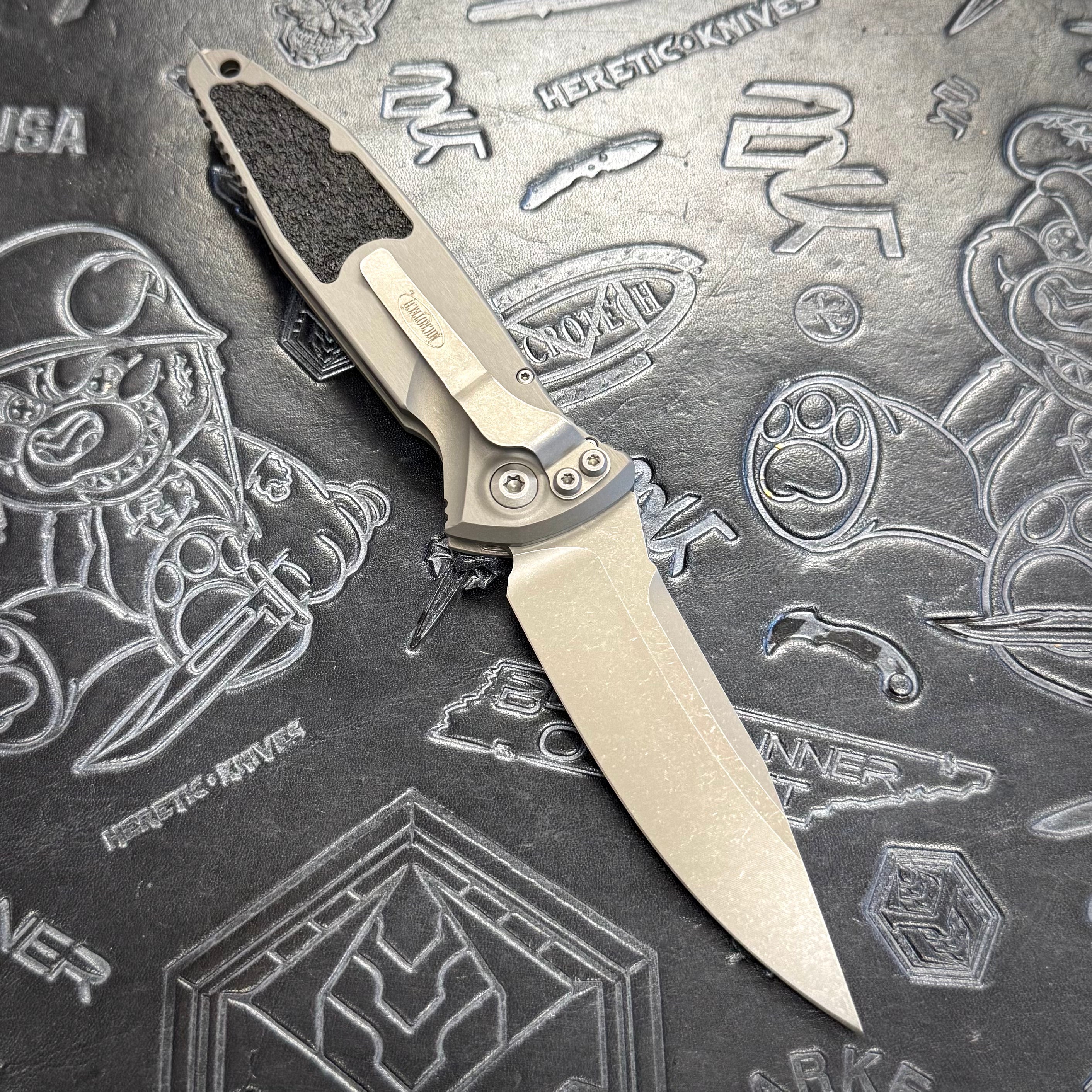 Microtech Socom Elite Auto - Natural Clear - Apocalyptic S/E 160A-10 APNC