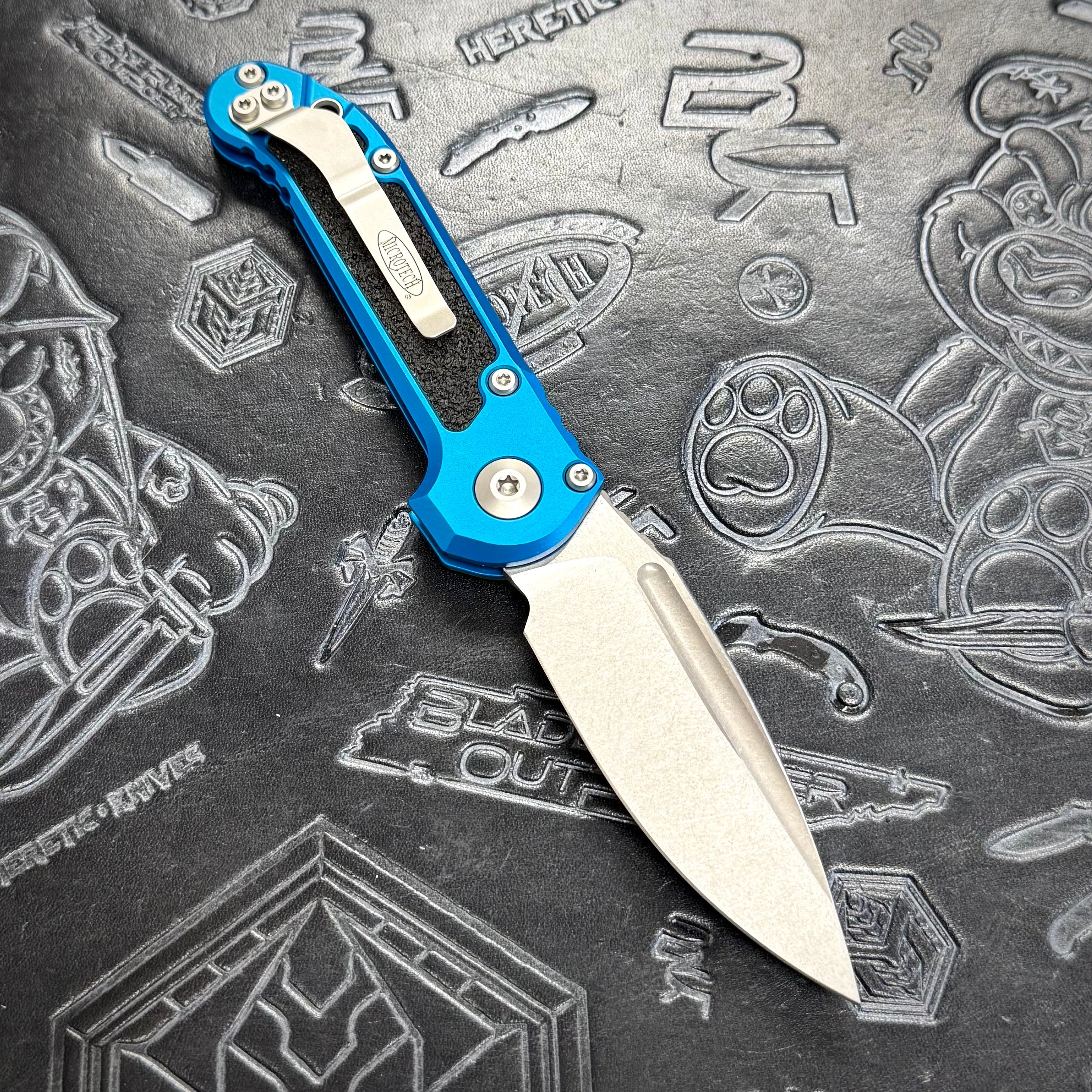 Microtech LUDT Gen III - Blue - Stonewash Drop Point 1135-10 BL