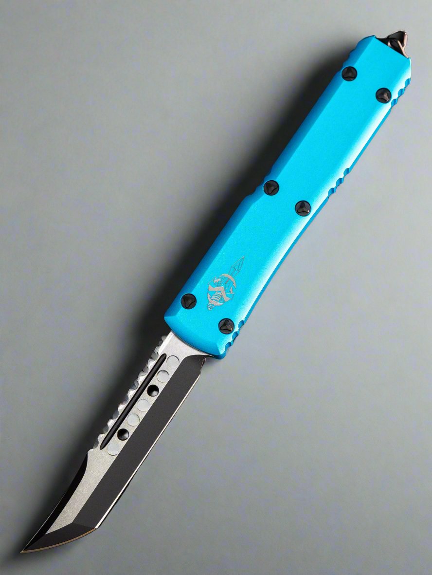 Microtech Ultratech Hellhound T/E Turquoise Black Standard Signature Series 119-1TQS