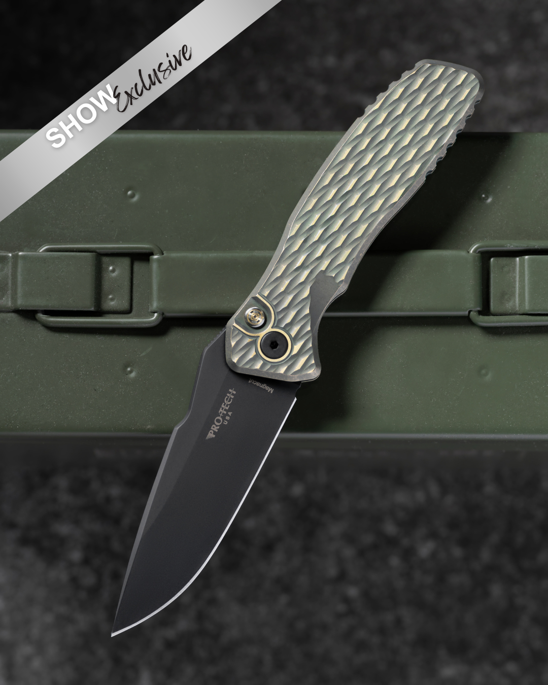 Pro-Tech Spartan Pallas Auto Custom - Distressed Green & Gold Lattice Pattern Titanium w/ Mosaic Pin Button - DLC Magnacut - 2026 Pallas Custom 007