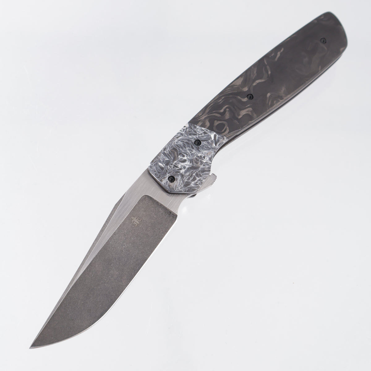 Jason Clark Model 62 - Marbled Carbon Fiber Scales w/ White Storm Fat Carbon Bolsters - Dark Stonewash w/ Satin Flats Magnacut
