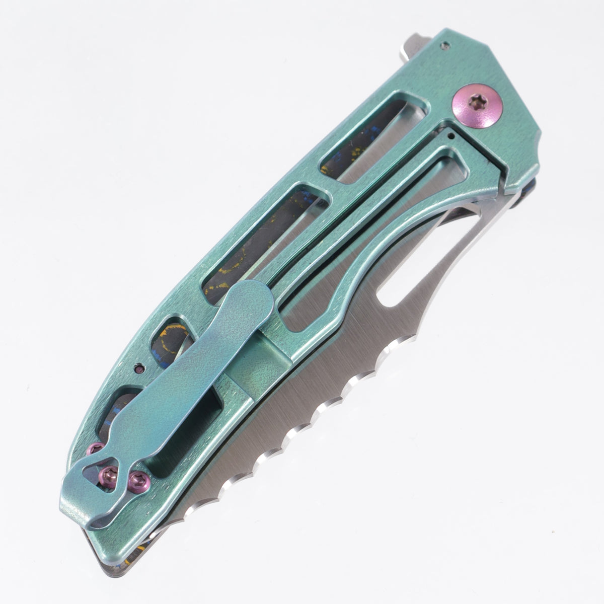 John Gray Slitter V2 Tanto - 80s Camo Carbon Lace Texture - Green Ano Barked Titanium w/ Pink Hardware - Satin Magnacut - BROP Exclusive