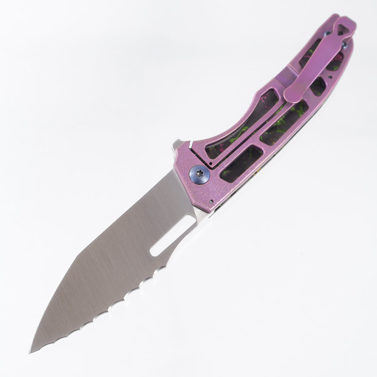 John Gray Slitter V2 Tanto - 80s Camo Carbon Reverse Lace Texture - Pink Ano Barked Titanium w/ Blue Hardware - Satin Magnacut - BROP Exclusive