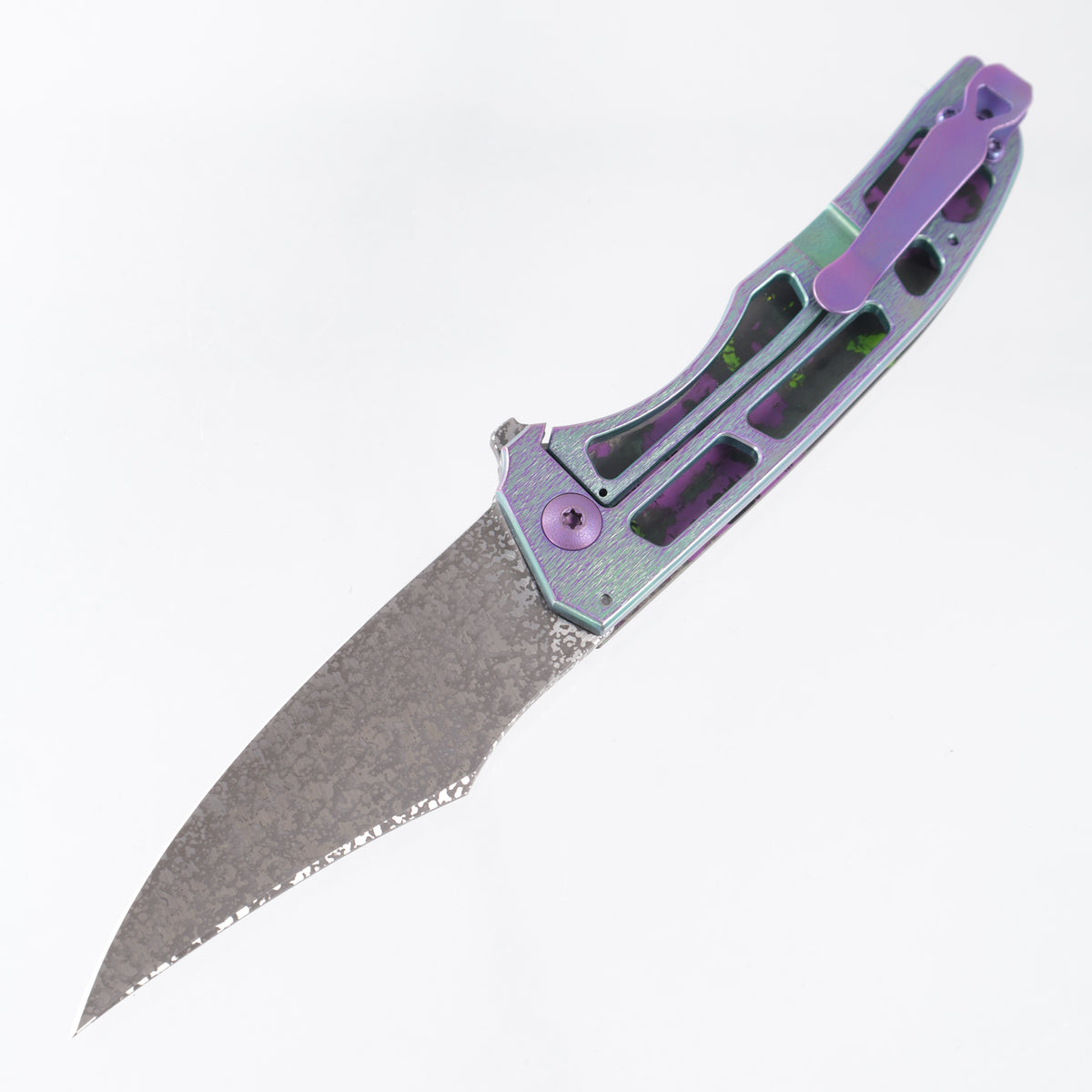 John Gray Slitter V2 Bowie (No Hole) - Worldbreaker Camo Carbon Faux Ported - Green & Purple Ano Barked Titanium w/ Purple Hardware - Dark Rain Magnacut