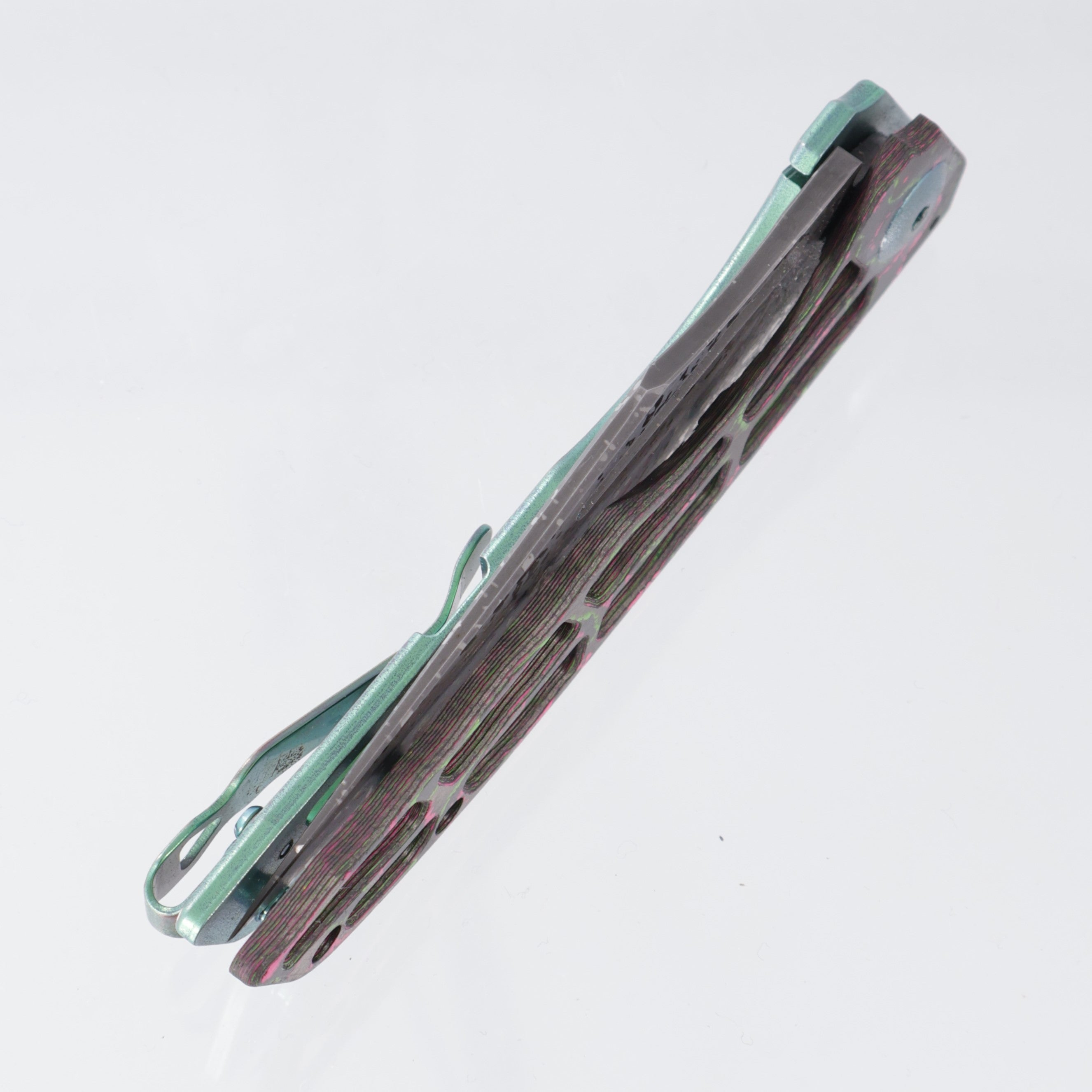 John Gray Slitter V2 Harpoon Bowie - Watermelon Sugar Camo Carbon / Barked Green & Purple Titanium - Dark Rain Magnacut