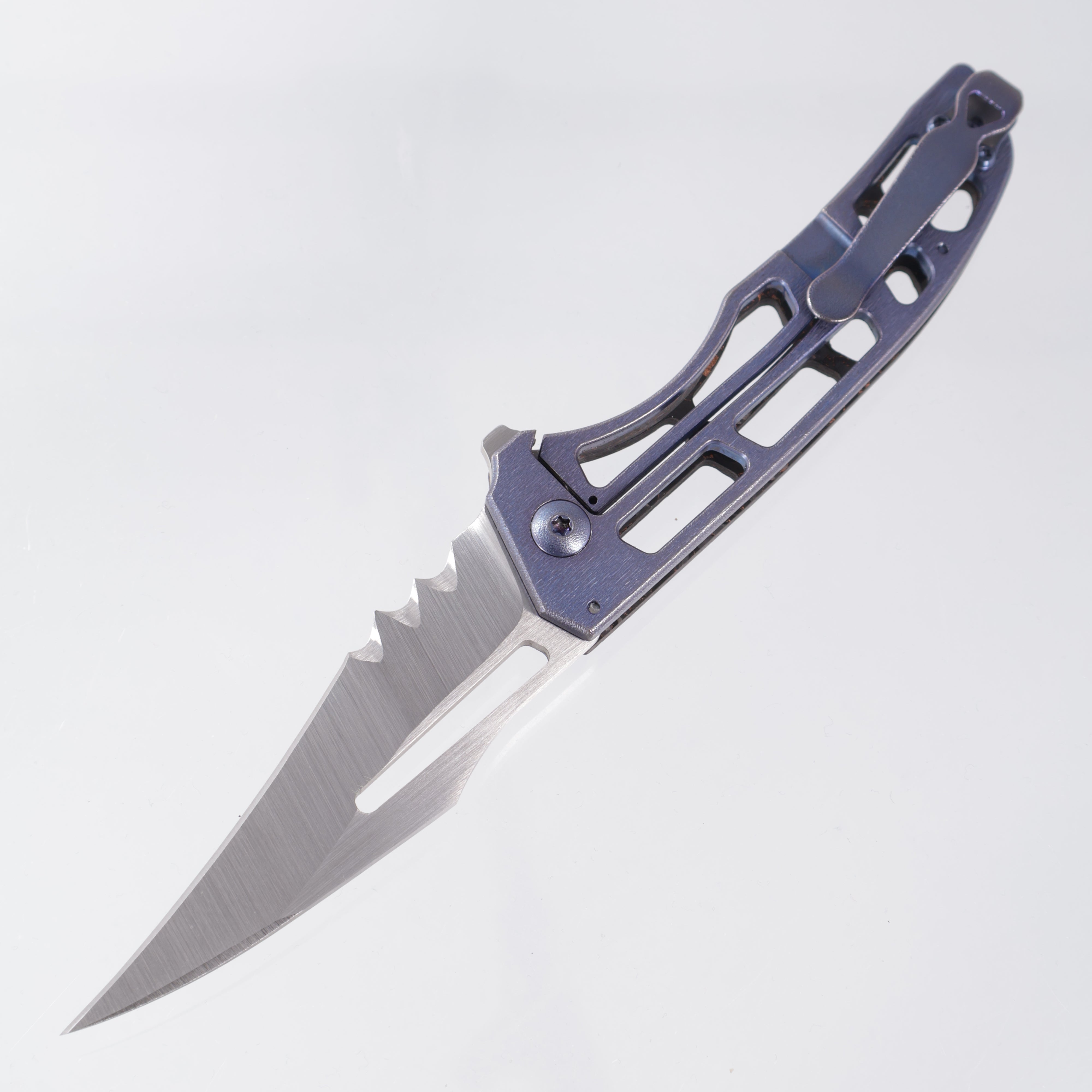 John Gray Slitter V2 Reaper - Godzilla Hide Copper TechnoCarbo Fully Ported - Blue Barked Titanium w/ Blurple Hardware - Satin Partial Serrate Magnacut