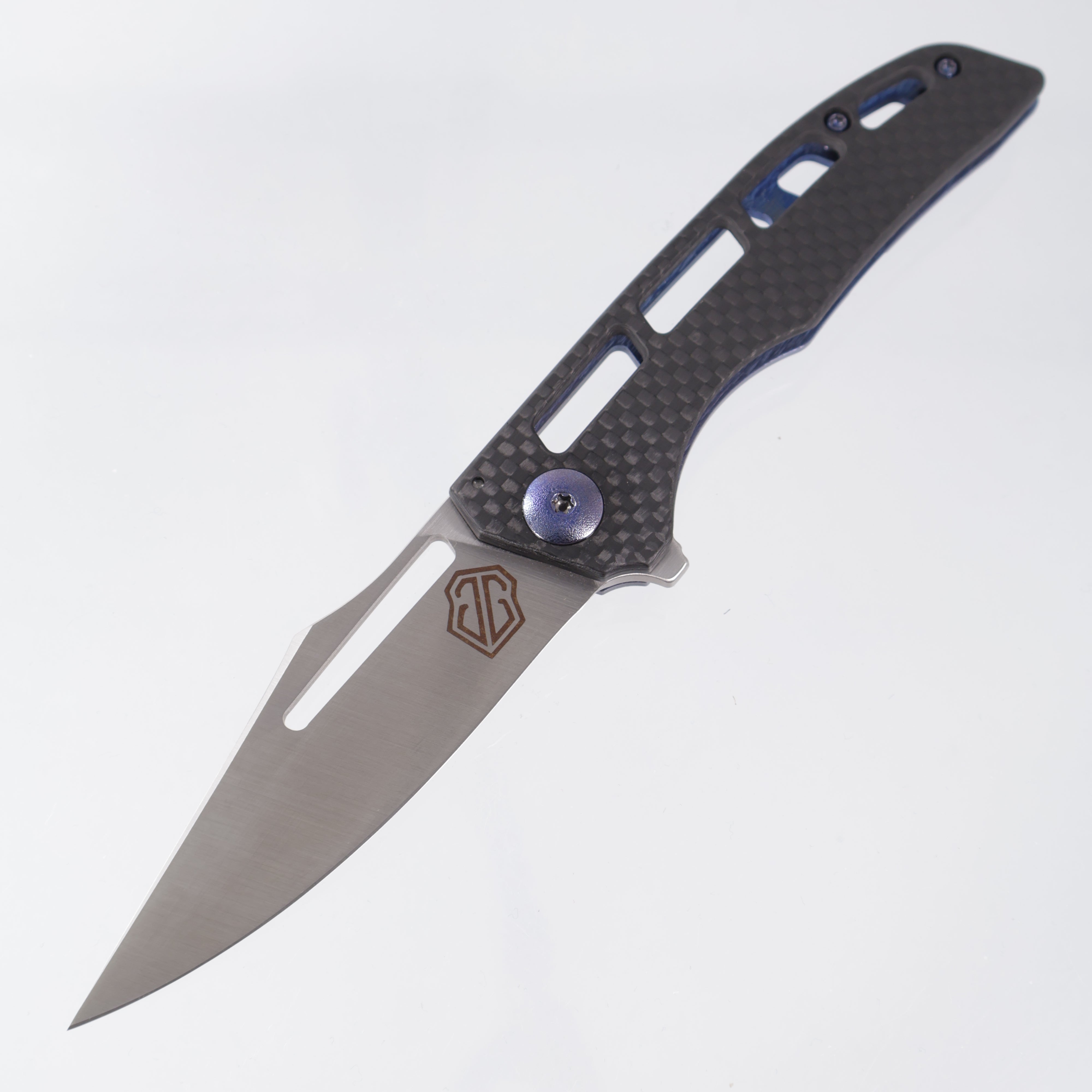 John Gray Slitter V2 Harpoon Bowie - Twill Carbon Fiber Half Ported - Blurple Barked Titanium w/ Blurple Hardware - Satin Magnacut