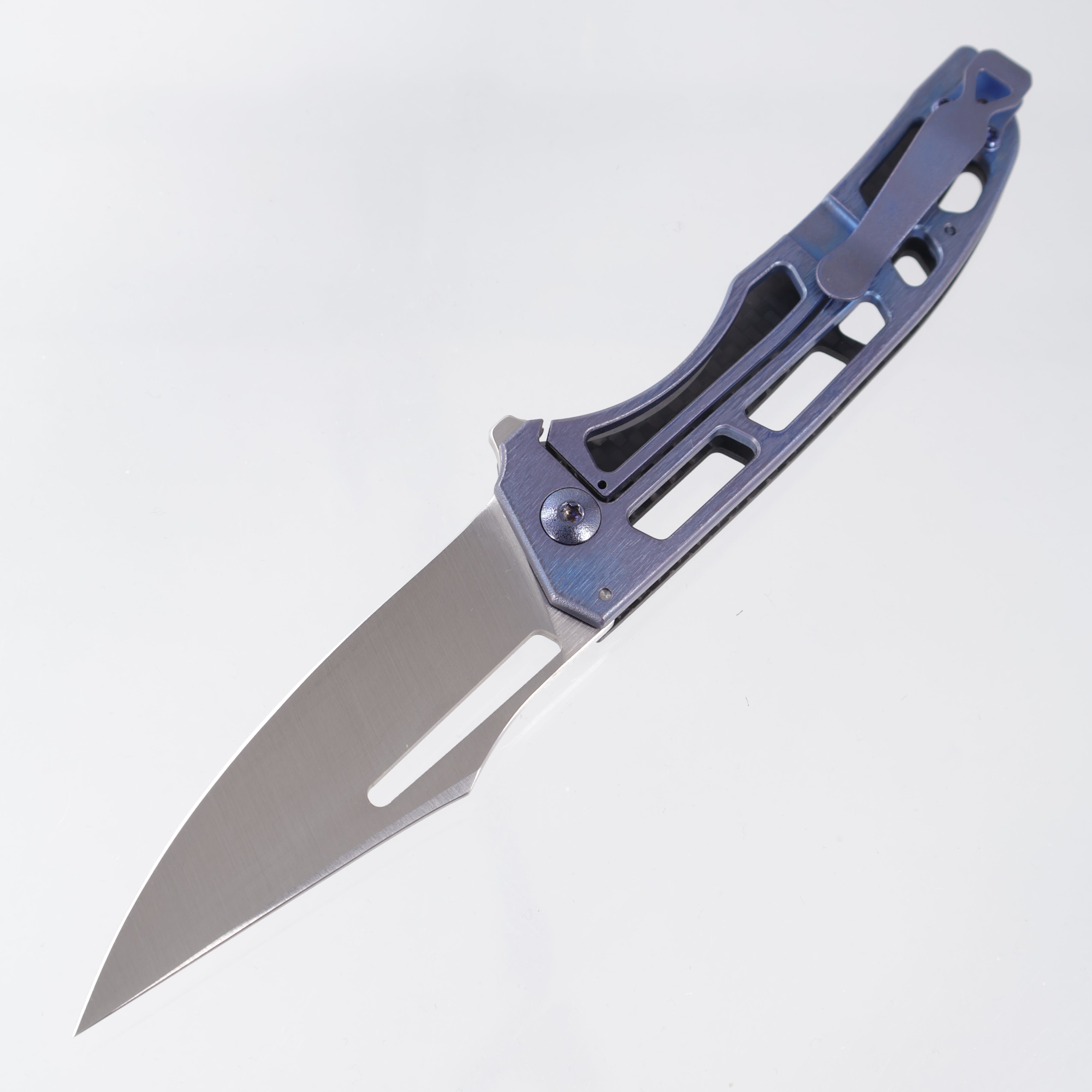 John Gray Slitter V2 Harpoon Bowie - Twill Carbon Fiber Half Ported - Blurple Barked Titanium w/ Blurple Hardware - Satin Magnacut