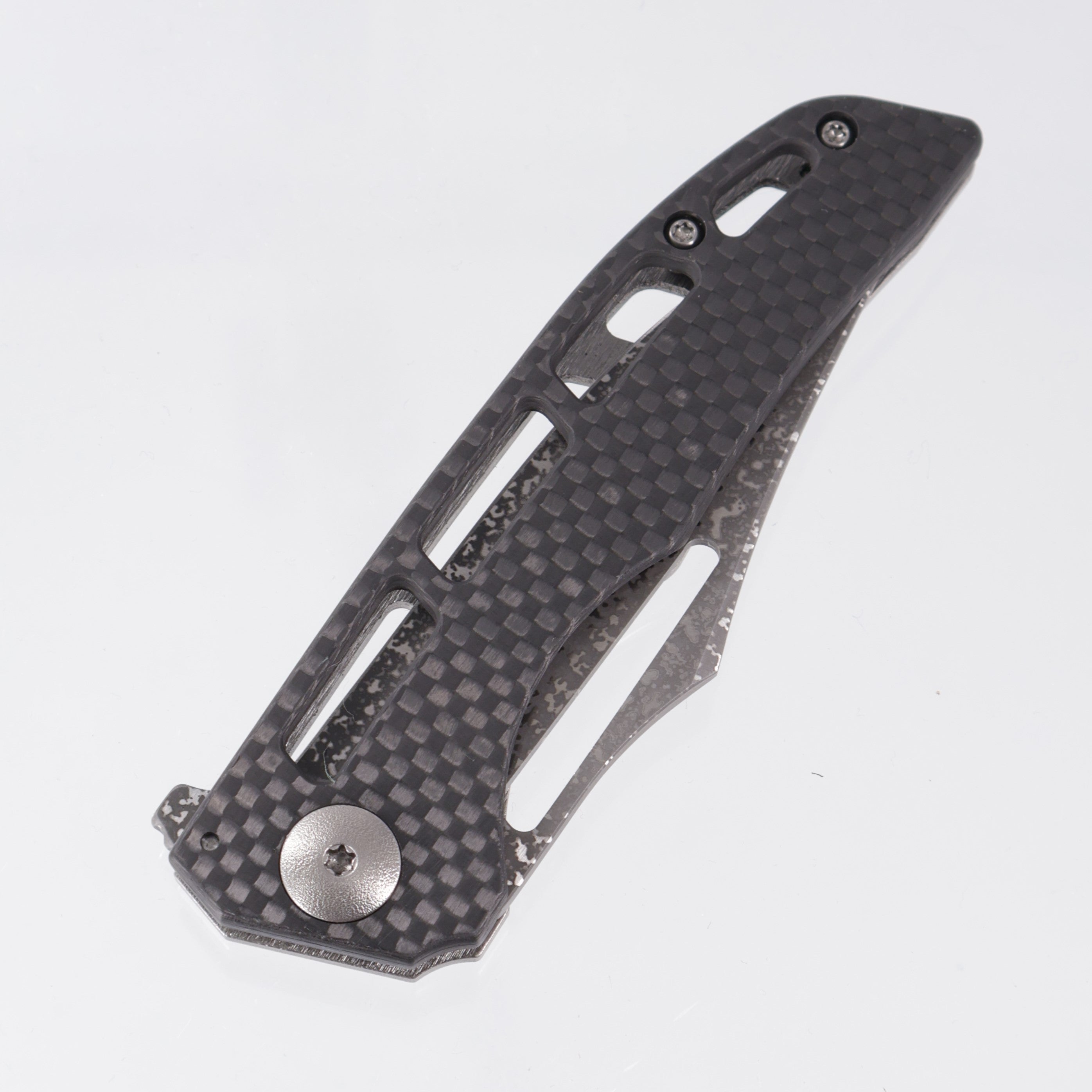 John Gray Slitter V2 Harpoon Bowie - Twill Carbon Fiber Half Ported - Barked Titanium w/ Plain Hardware - Dark Rain Magnacut