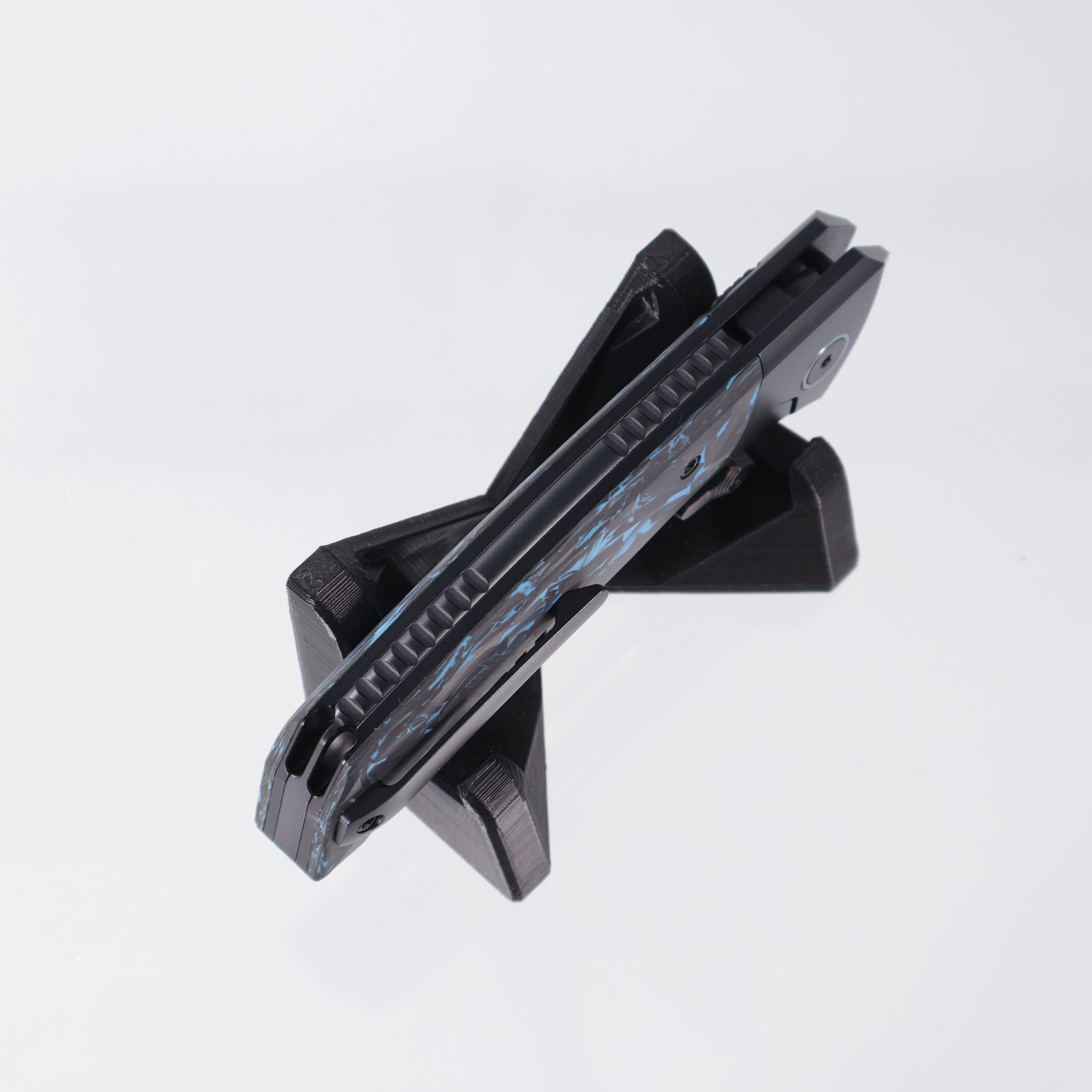Remette Steed - Blue/Black CF & Black Titanium - DLC M390 - RTWS-BL