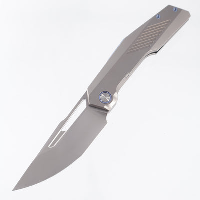 Ketuo Overclock - Beadblast Titanium w/ Blue Ti Accents - Pearlescent M390 - /P