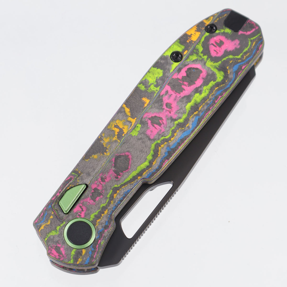 Kizer Mash Button Liner Lock - 80s Camo Carbon w/ Green Accents - Matte DLC Ultra M390 - Ki3699BSE1