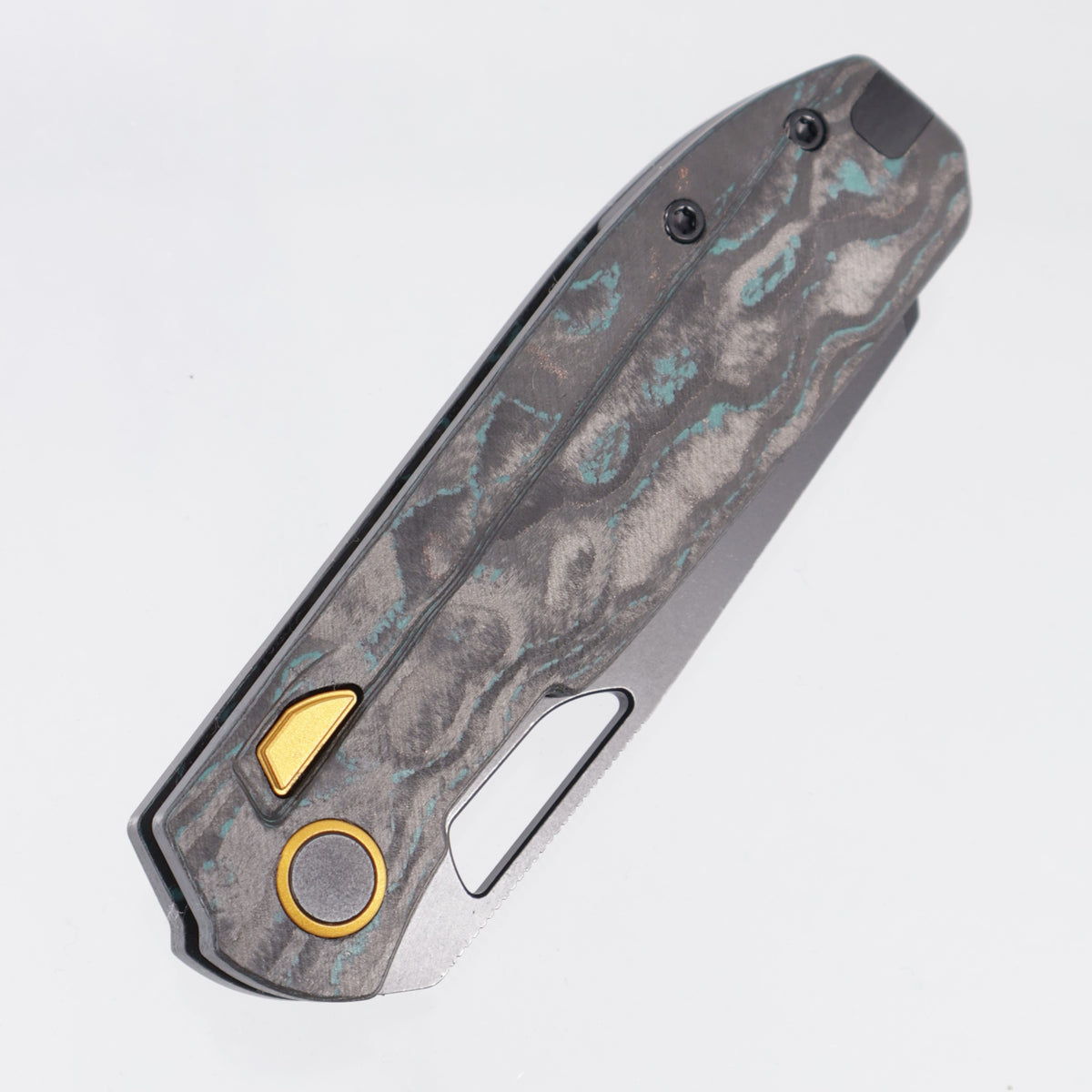 Kizer Mash Button Liner Lock - Shipwreck Camo Carbon w/ Gold Accents - Black Stonewash M390 - Ki3699BSA3