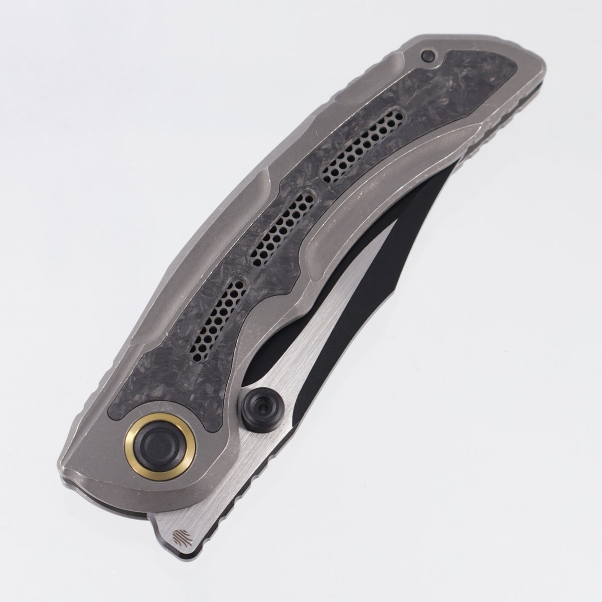 Kizer Silver Wing Lite - Dark Stonewash Titanium w/ Shred Carbon Fiber Inlay & Gold Accents - Black PVD S45VN - ZX-FK09A1