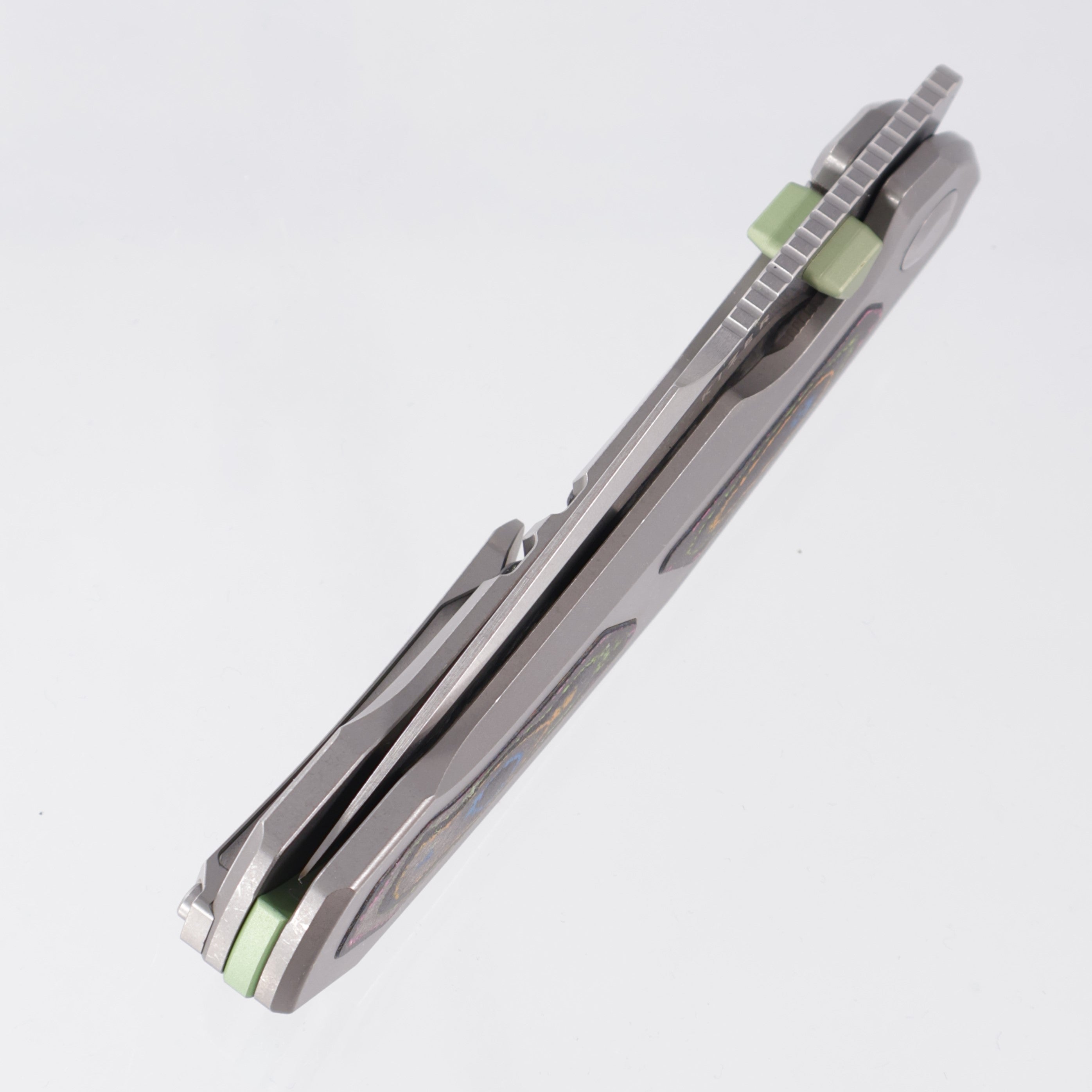 Kizer Feweed XL - Stonewash Titanium w/ 80s Camo Carbon Inlays & Green Ti Accents - Stonewash S90V - KI4694E1 - BROP Exclusive