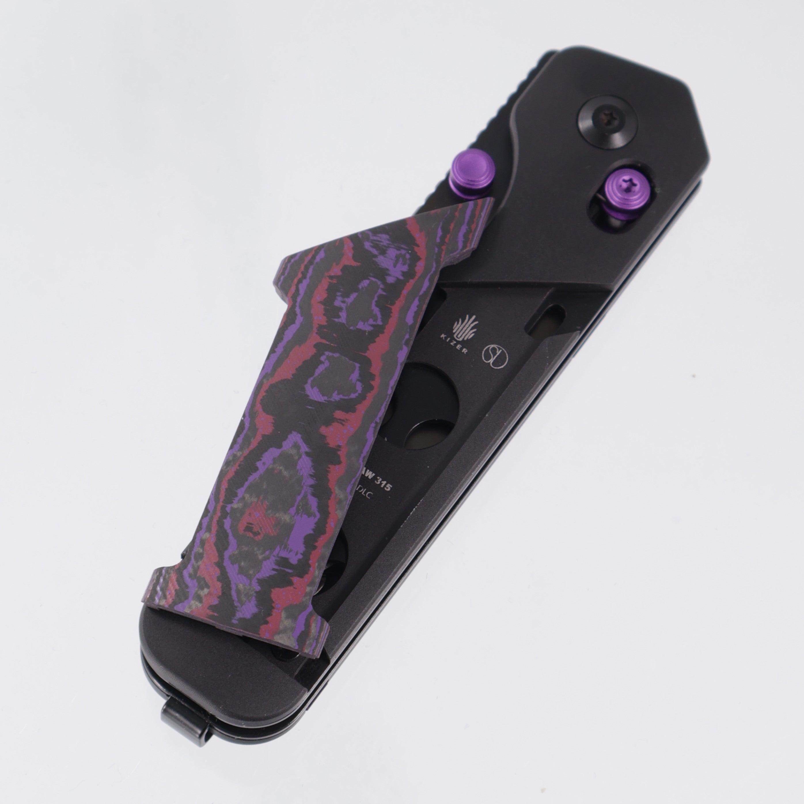 Kizer Militaw 315 KwikSwap Clutch Lock - Black Aluminum w/ Purple Haze Fat Carbon Inlays & Purple Accents - Matte DLC Ultra M390 - Ki3634.31CDA1