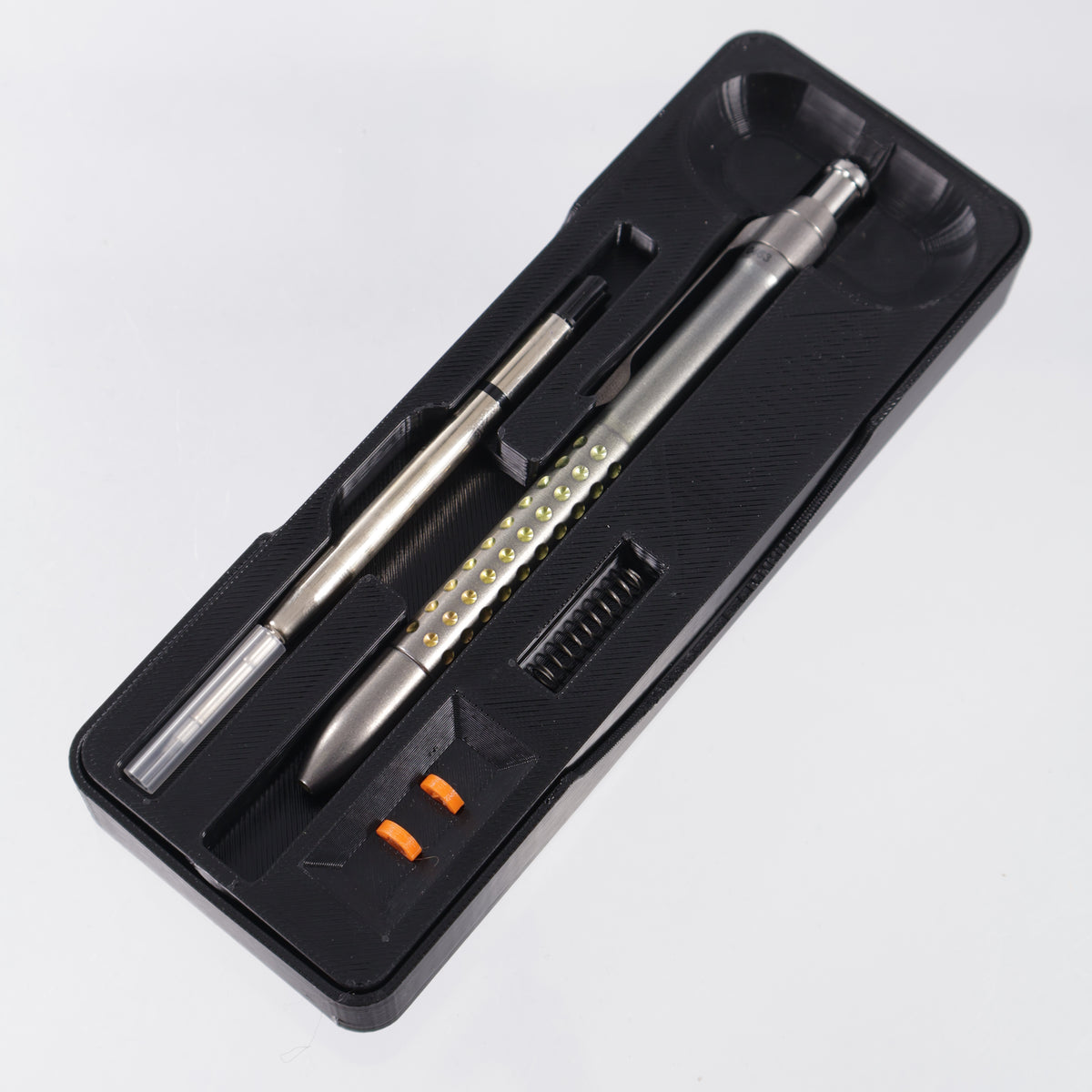 Machine Wise Rota Click #0463 - Stonewash Divot Texture Titanium w/ Gold Ano Ti Accents - Parker