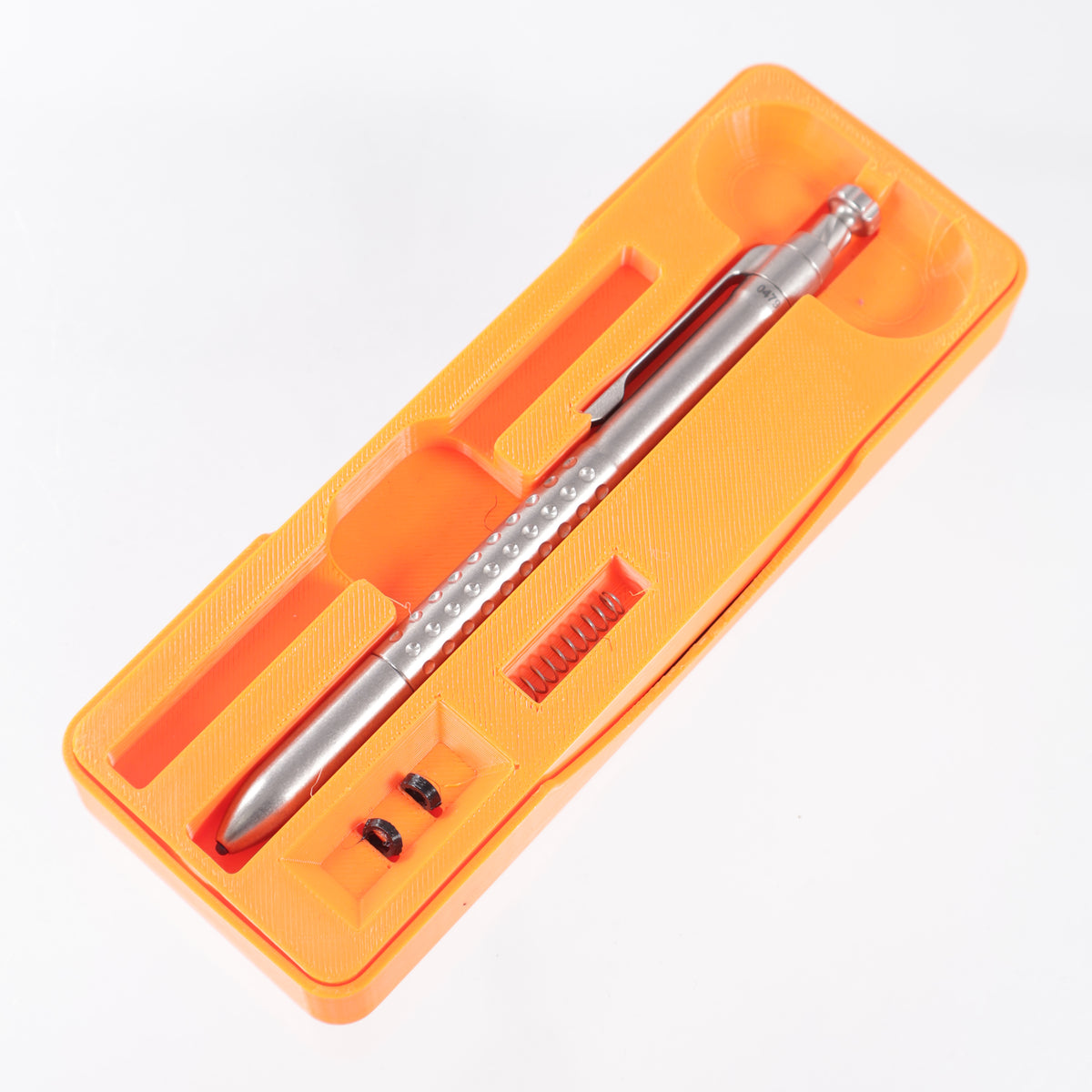 Machine Wise Rota Twist #0479 - Full Stonewash Titanium - Pilot G2