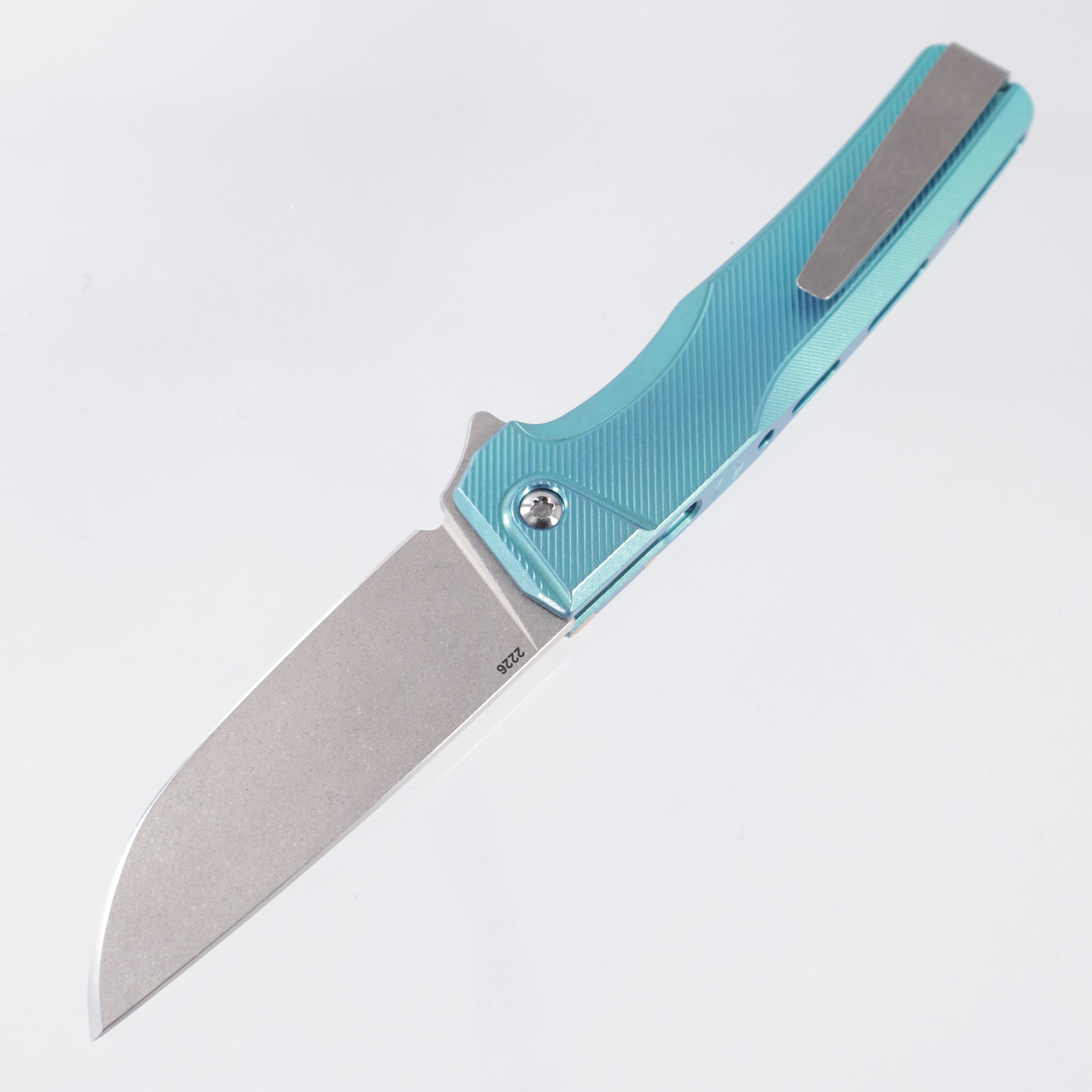 Machine Wise Sonora #2226 - Aqua Anodized Fine Step Texture Titanium w/ Brass Bolster - Lightwash S90V