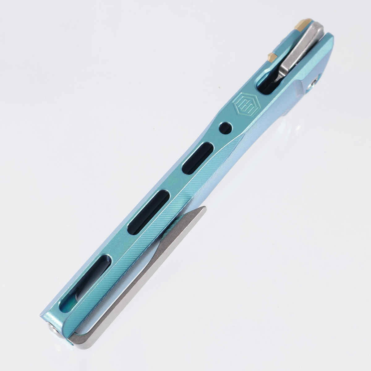 Machine Wise Sonora #2226 - Aqua Anodized Fine Step Texture Titanium w/ Brass Bolster - Lightwash S90V