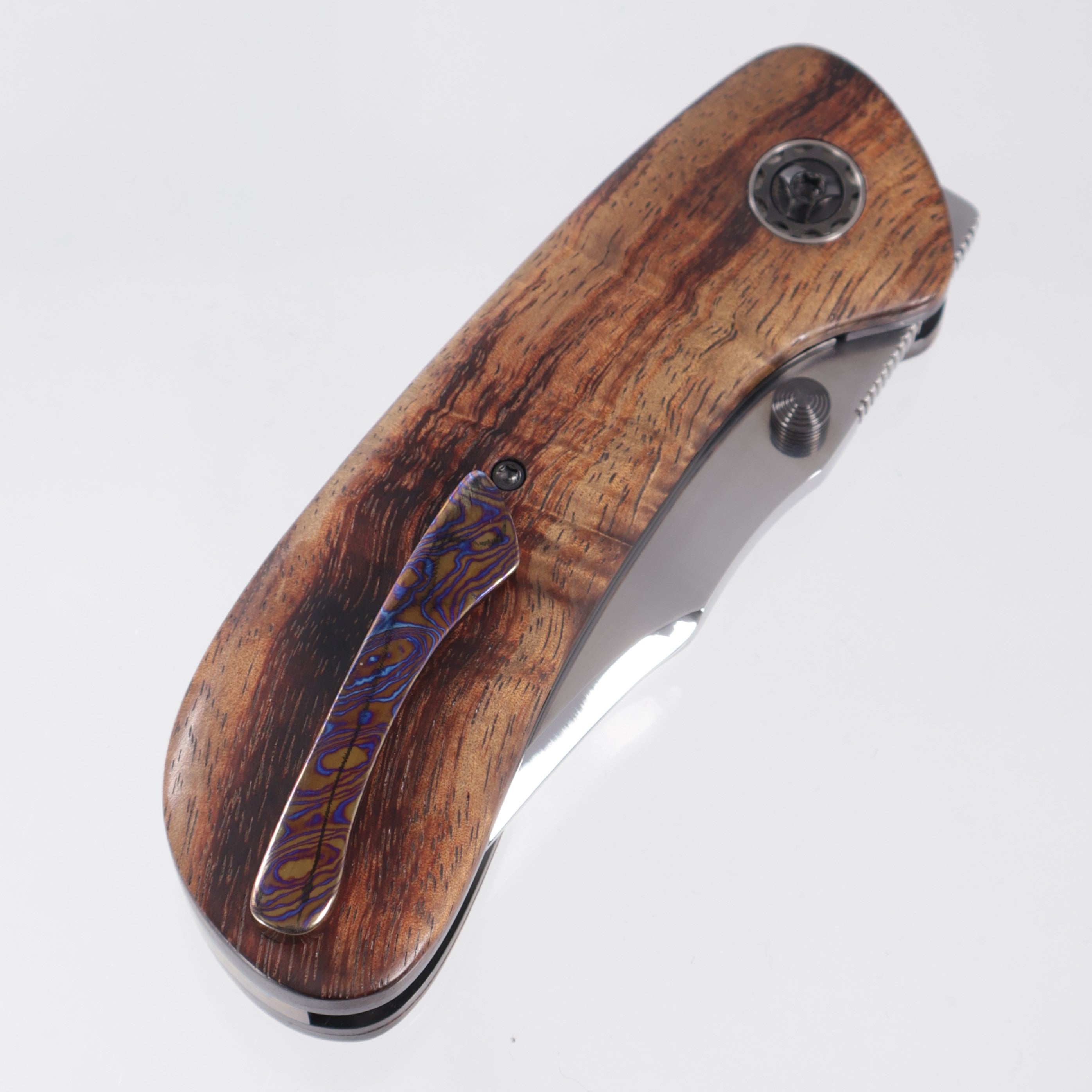 W. Guinn Knives Bezalel Bowie Folder - Stabilized Hawaiian Curly Koa Wood w/ Timascus Backspacer & Clip - Mirror Polish AEB-L
