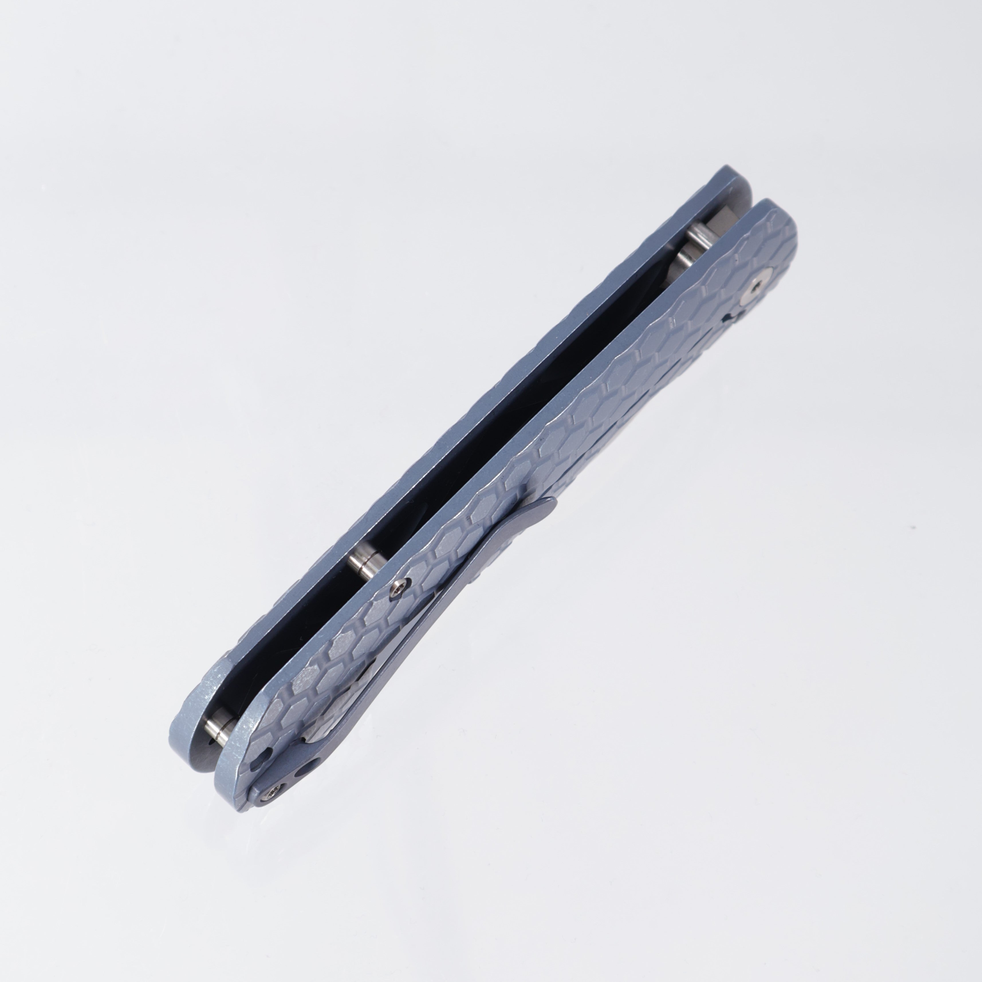 McNees Dixon - Blue Honeycomb Milled Ti - Satin Stonewash Magnacut 3.75" - BLU-A SIMS1T2391