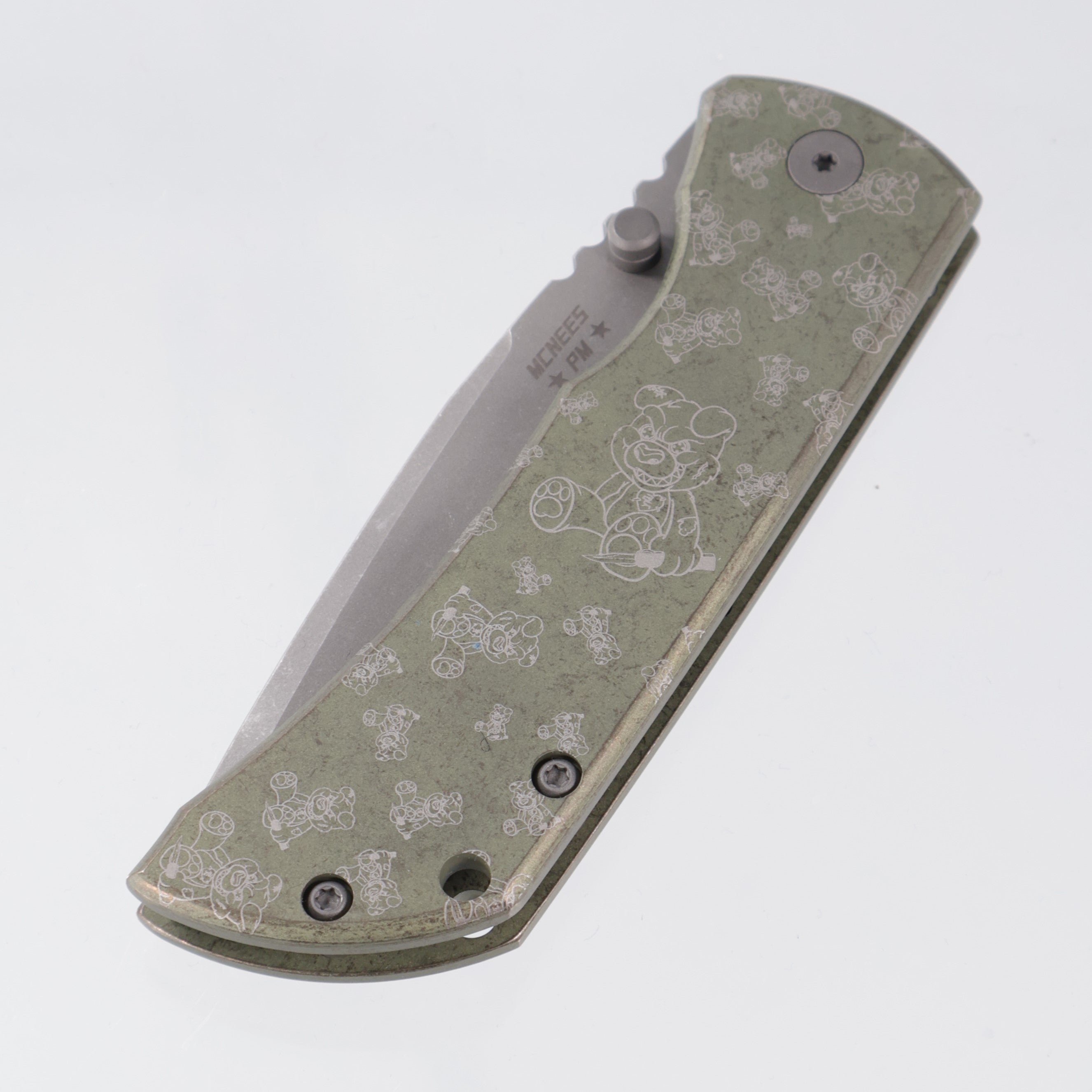 McNees PM Mac 2 3.5" Drop Point - Green/Bronze Ano w/ Chaos Snugglez Lasering - Atomic Stonewash Magnacut - BR-OP Exclusive