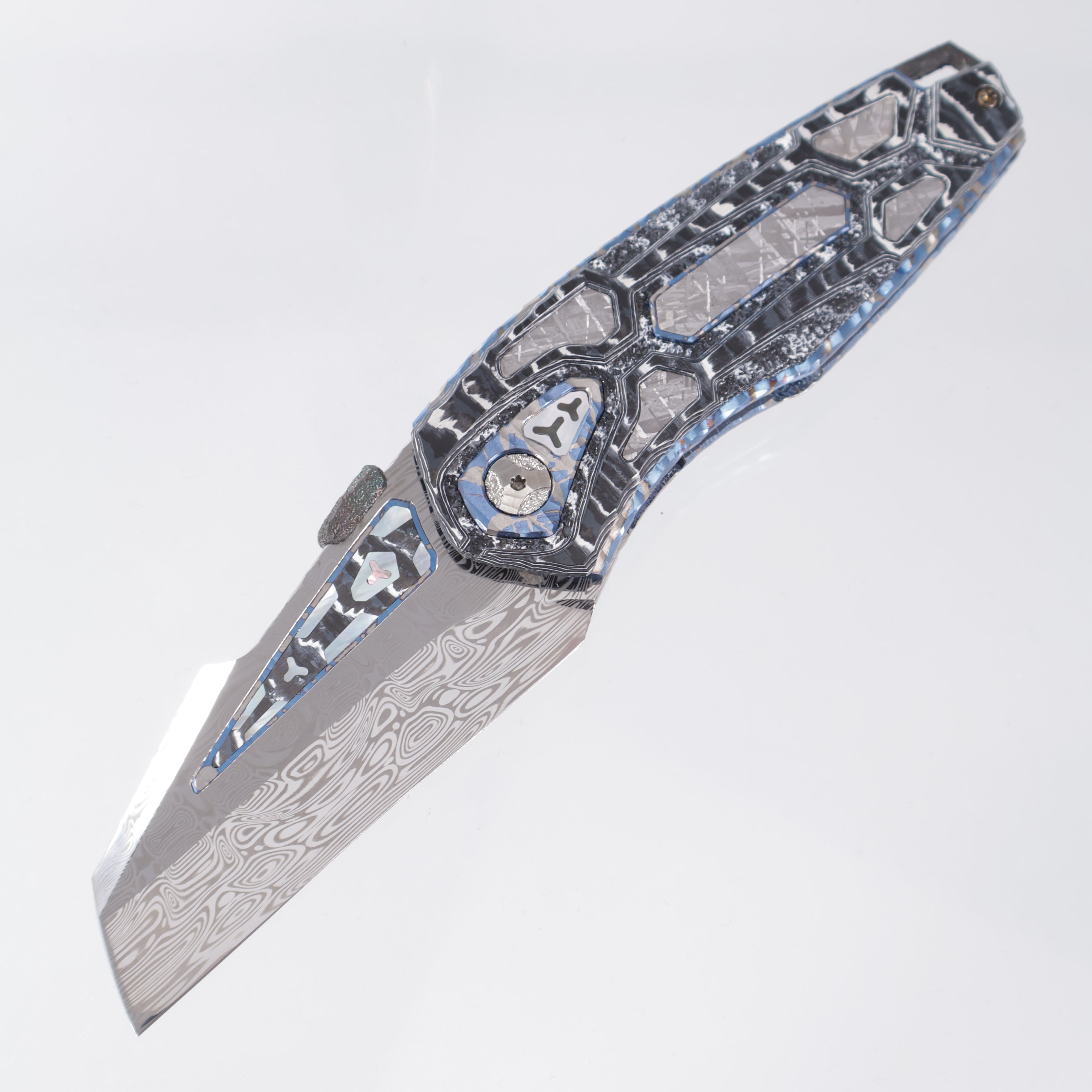 Manuele Messori Hybris Mandalorian Custom - Damasteel Draupner - White Storm Fat Carbon Scales - Gibeon Meteorite / Zirconium / White Pearl Interframe - Anodized Titanium Internal Scales