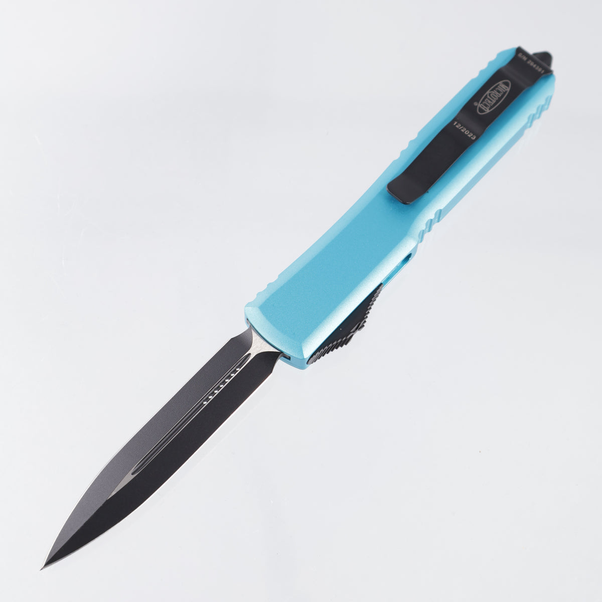 Microtech Ultratech Double Edge - M390 TwoTone Black - Turquoise Aluminum - 122-1 TQ