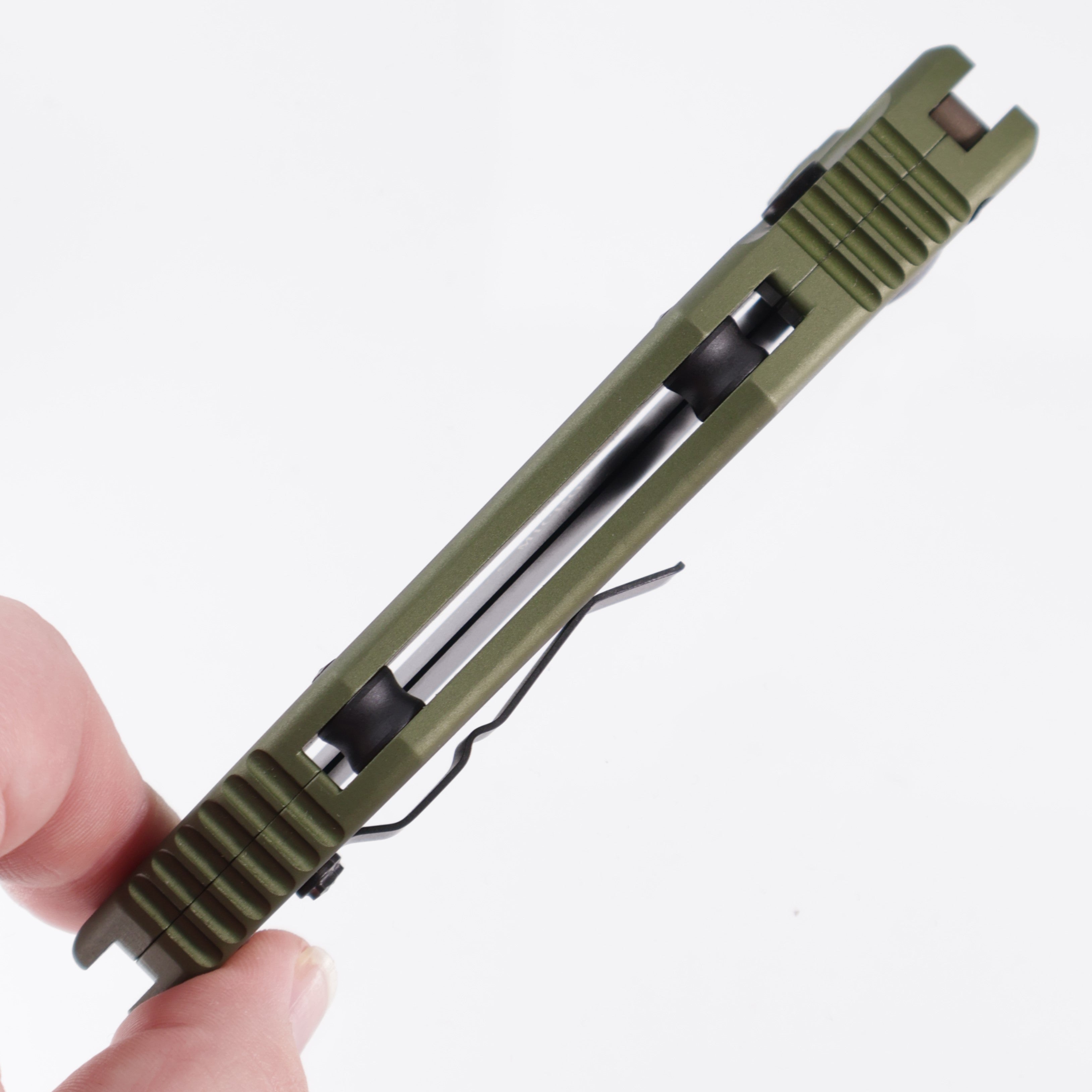 Microtech Semi-Vintage Kestrel Green - Black 154CM - 04/2011 build 131-1 GR - Pre-Owned