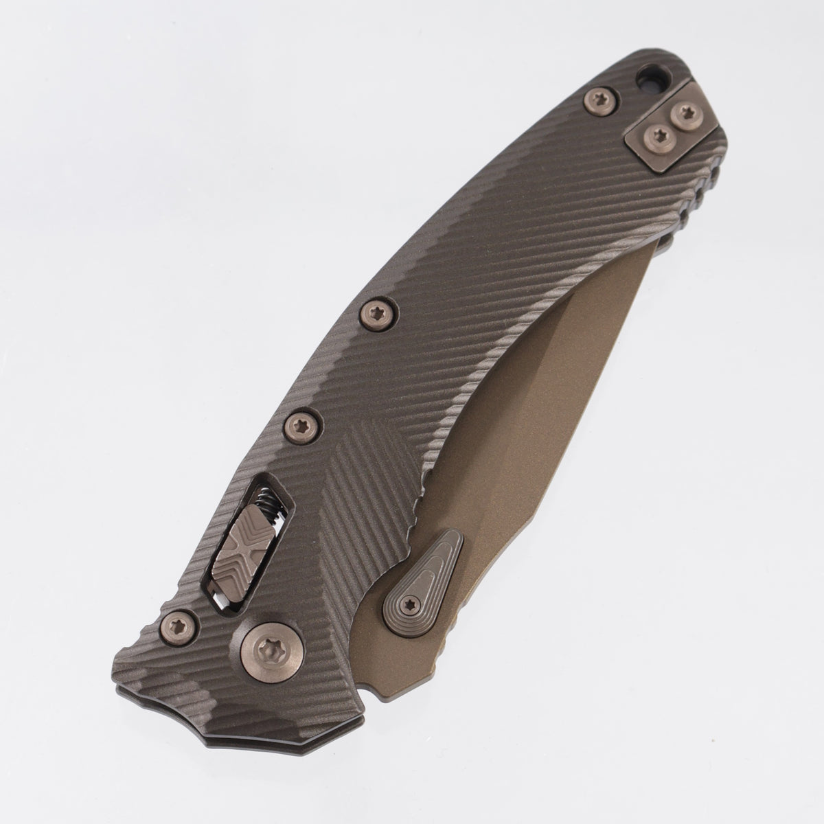 Microtech Amphibian - Dark Burnt Bronze Fluted Aluminum w/ Apocalyptic Bronze Accents - Gold Standard M390MK - 137RL-1 FLDB-X19Z23
