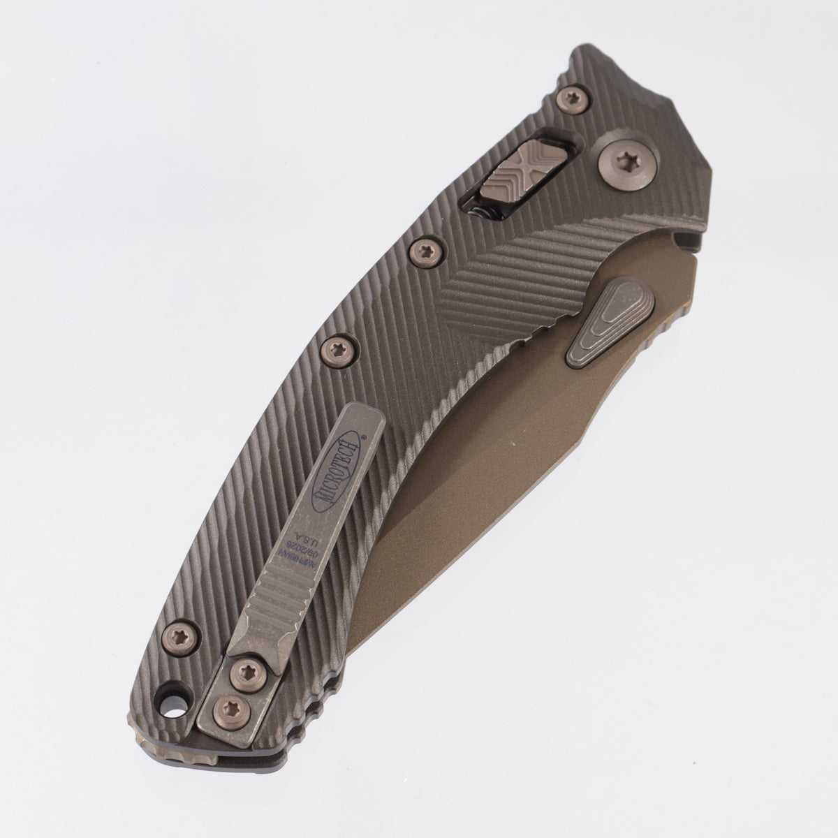 Microtech Amphibian - Dark Burnt Bronze Fluted Aluminum w/ Apocalyptic Bronze Accents - Gold Standard M390MK - 137RL-1 FLDB-X19Z23