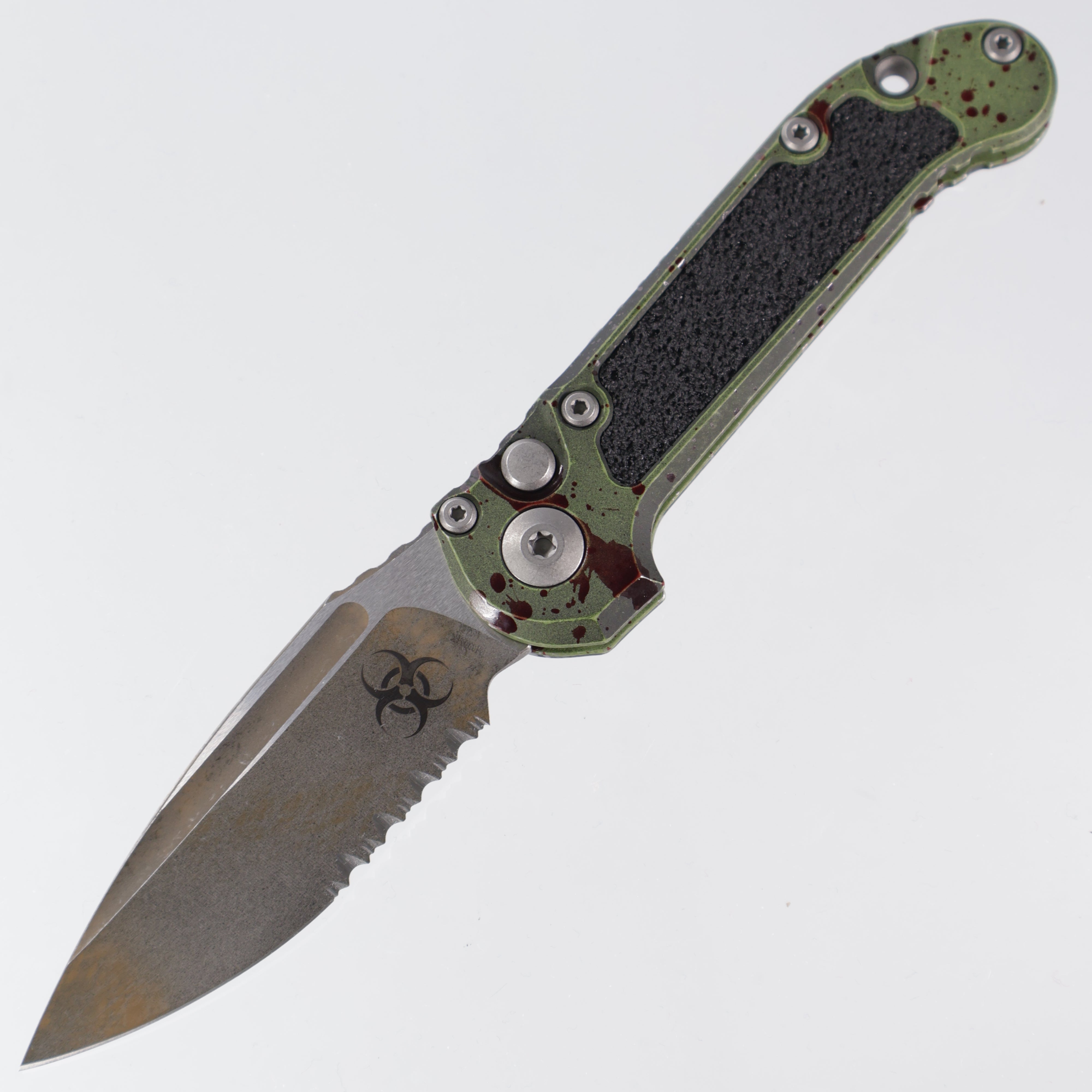 Microtech LUDT Gen3 - Outbreak Signature Series - Partial Serrated M390MK Drop Point - Gen III 1135-2 OBS