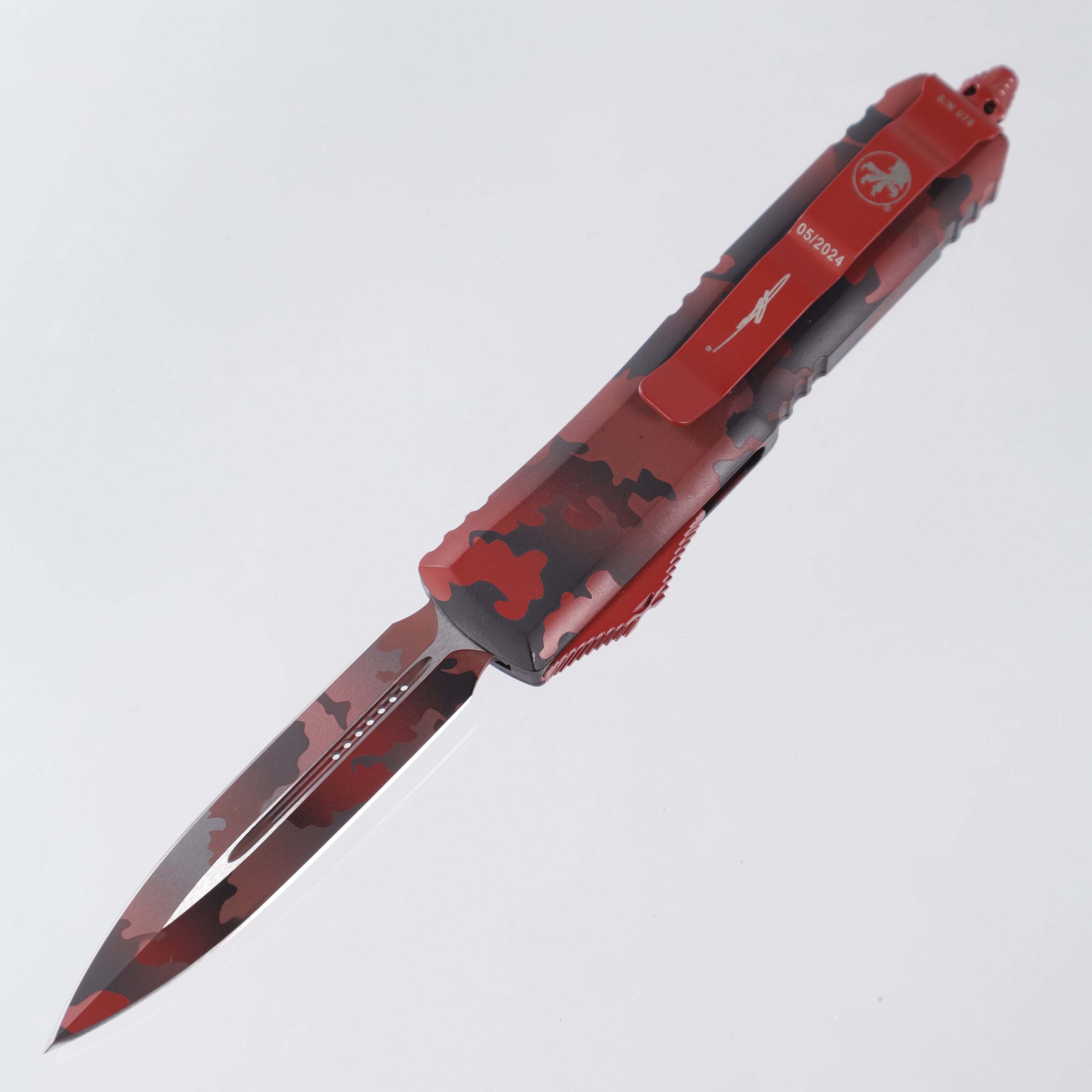 Microtech UTX-85 - D/E Red Camo Standard - Signature Series - 232-1 RCS