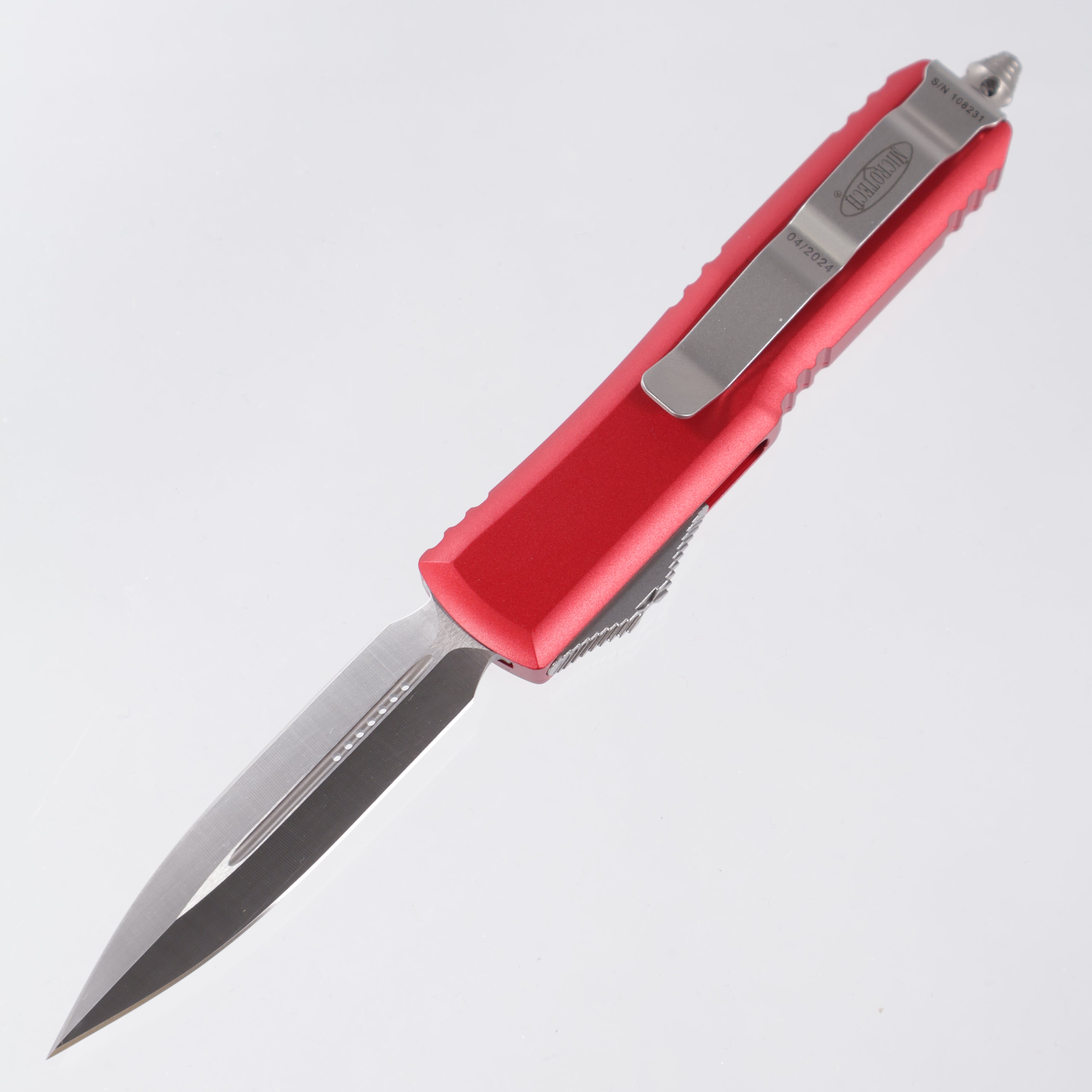 Microtech UTX-85 - Double Edge Satin M90 - Red Aluminum - 232-4 RD