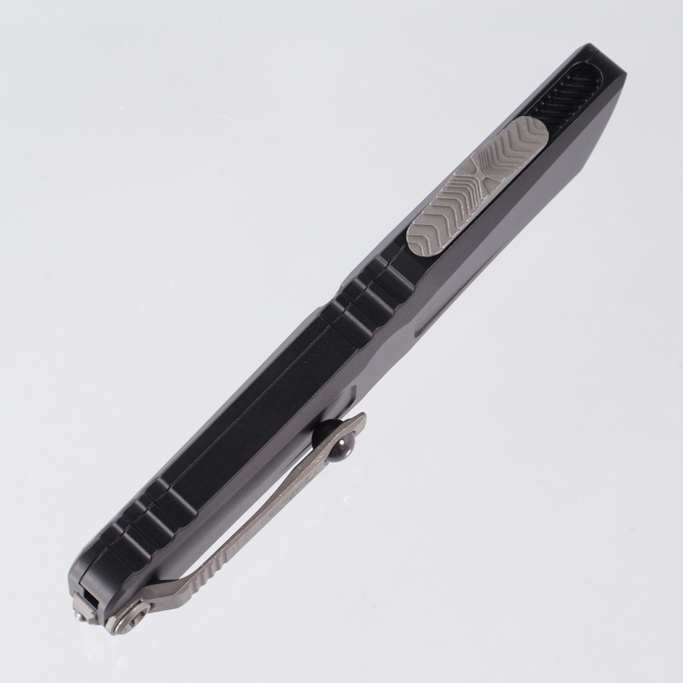 Microtech Combat Troodon Gen 3 - Apocalyptic Standard, Double Edge M390MK - Black Aluminum - Gen III 1142-10 AP