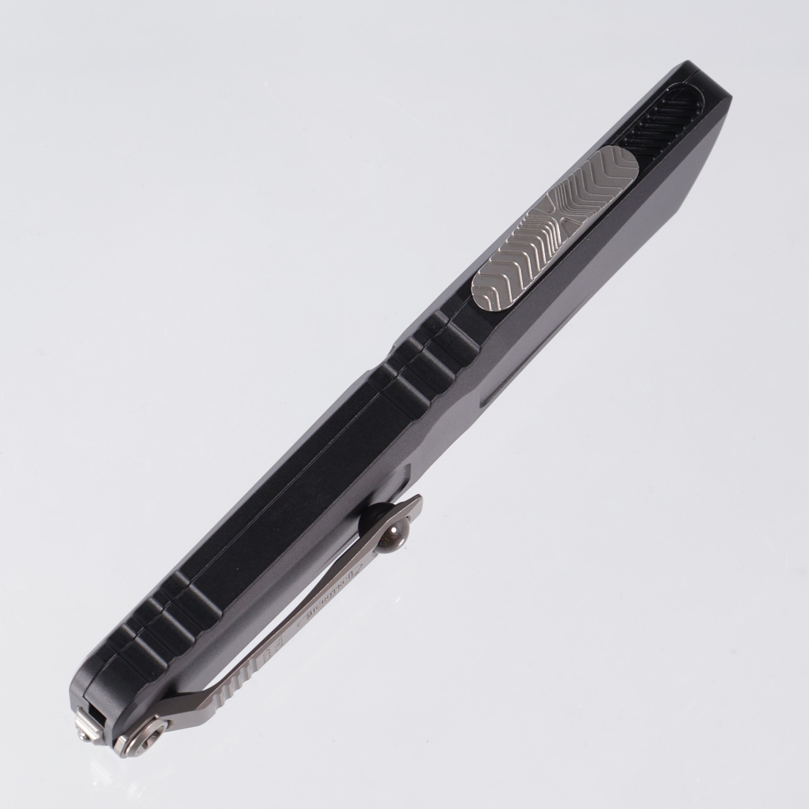 Microtech Combat Troodon Gen 3 - Double Edge Full Serrate, Stonewash M390MK - Black Aluminum - Gen III 1142-12