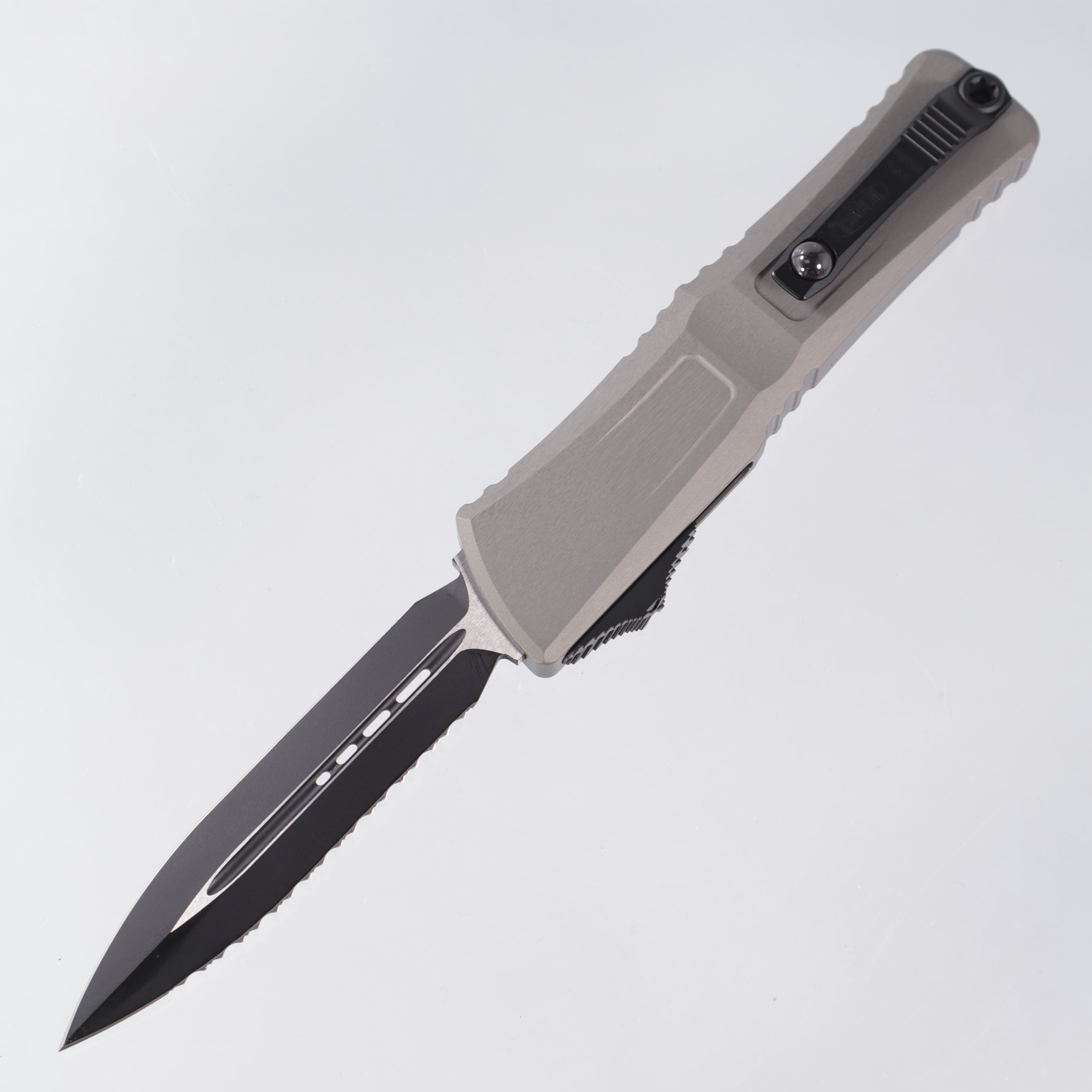 Microtech Combat Troodon Gen 3 - Black Double Edge, Full Serrated Natural Clear - Gen III 1142-3 NC