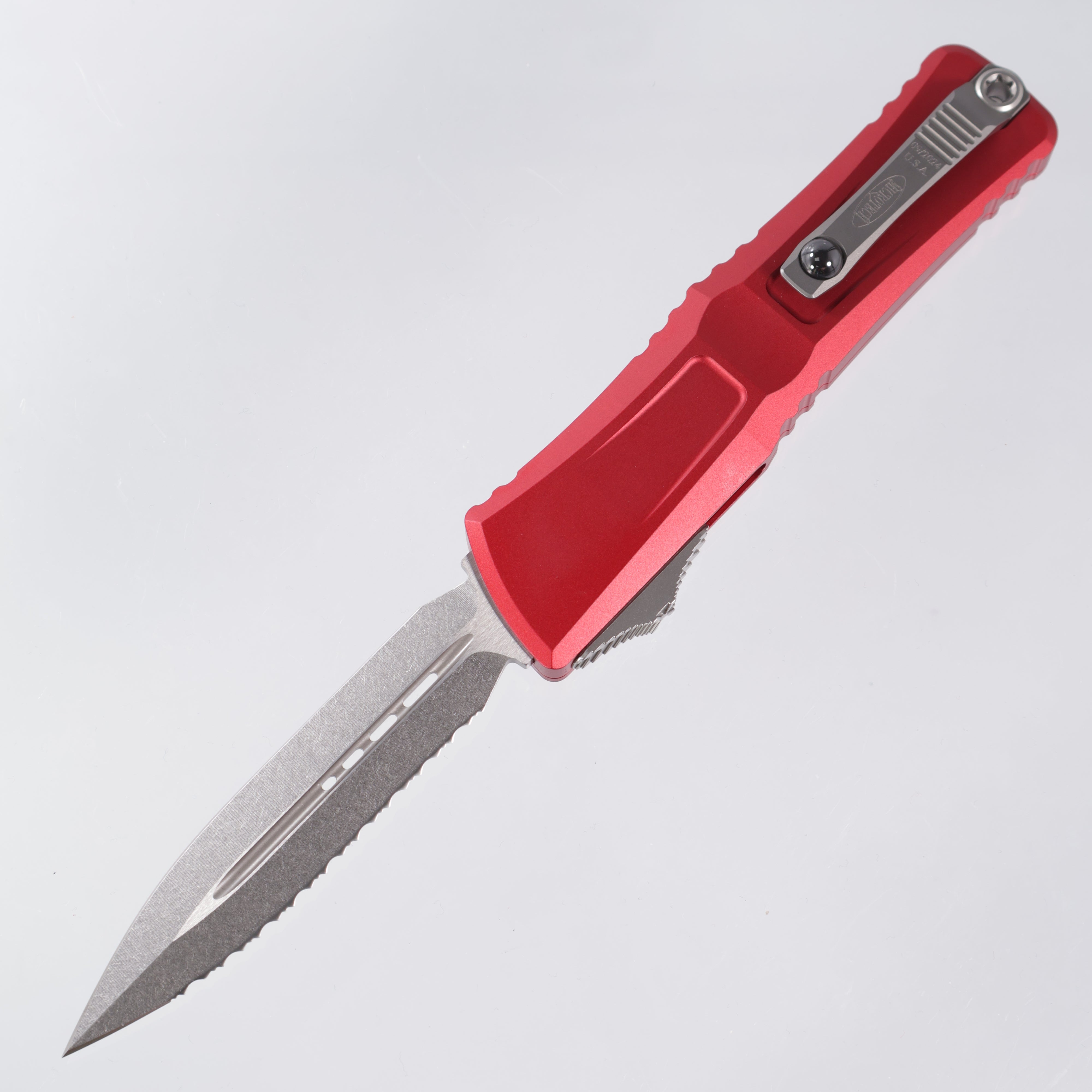 Microtech Combat Troodon Gen 3 - Double Edge Stonewash, Full Serrated M390MK - Red Aluminum - Gen III 1142-12 RD
