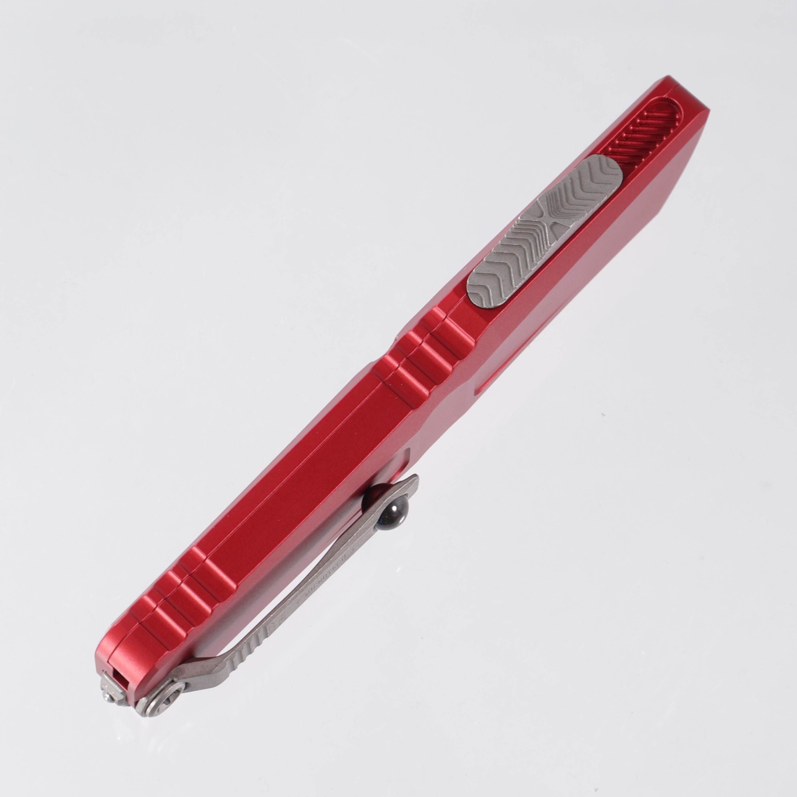 Microtech Combat Troodon Gen 3 - Apocalyptic Single Edge, Partial Serrate M390MK - Red Aluminum - Gen III 1143-11 APRD