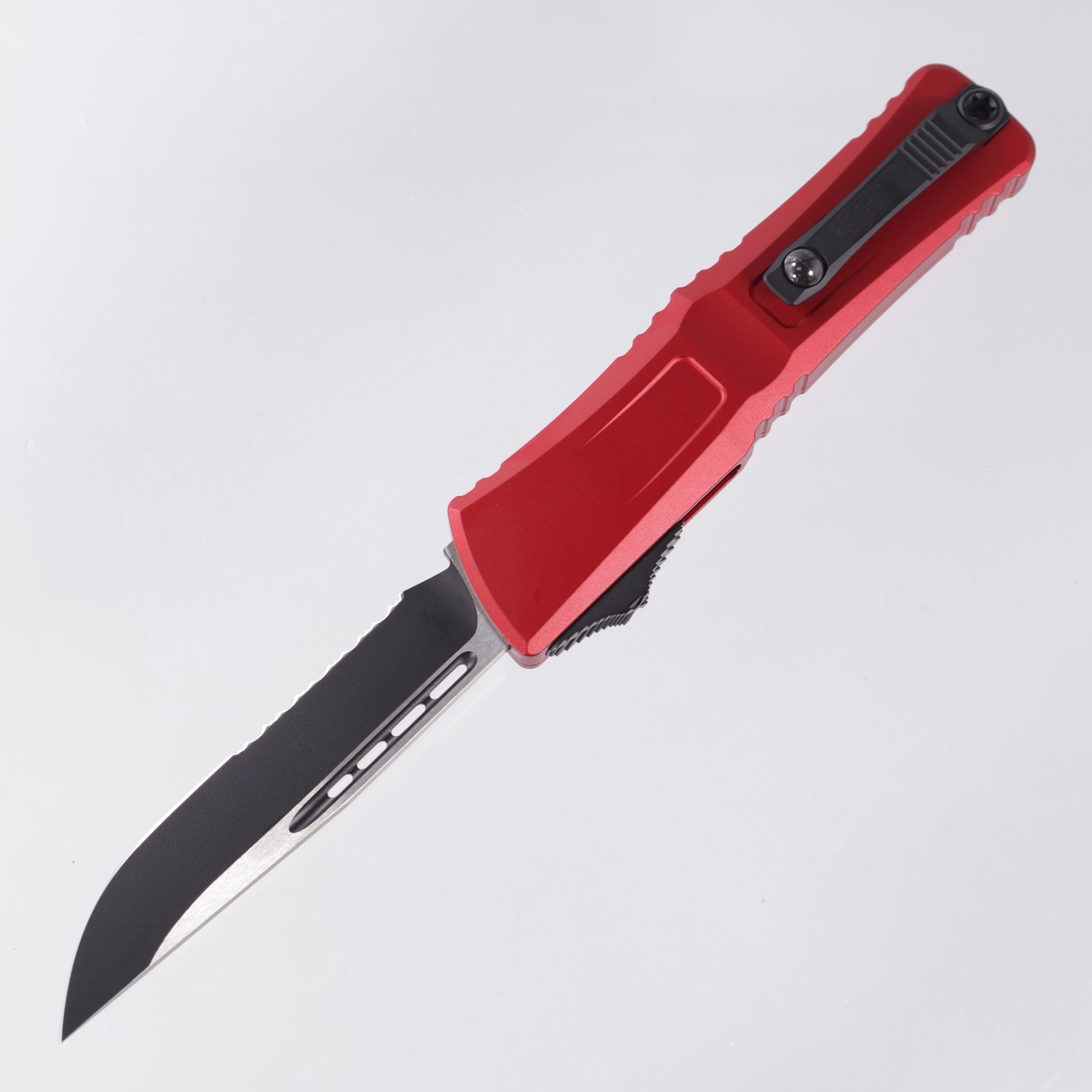 Microtech Combat Troodon Gen 3 - Black Single Edge, Partial Serrate M390MK - Red Aluminum - Gen III 1143-2 RD