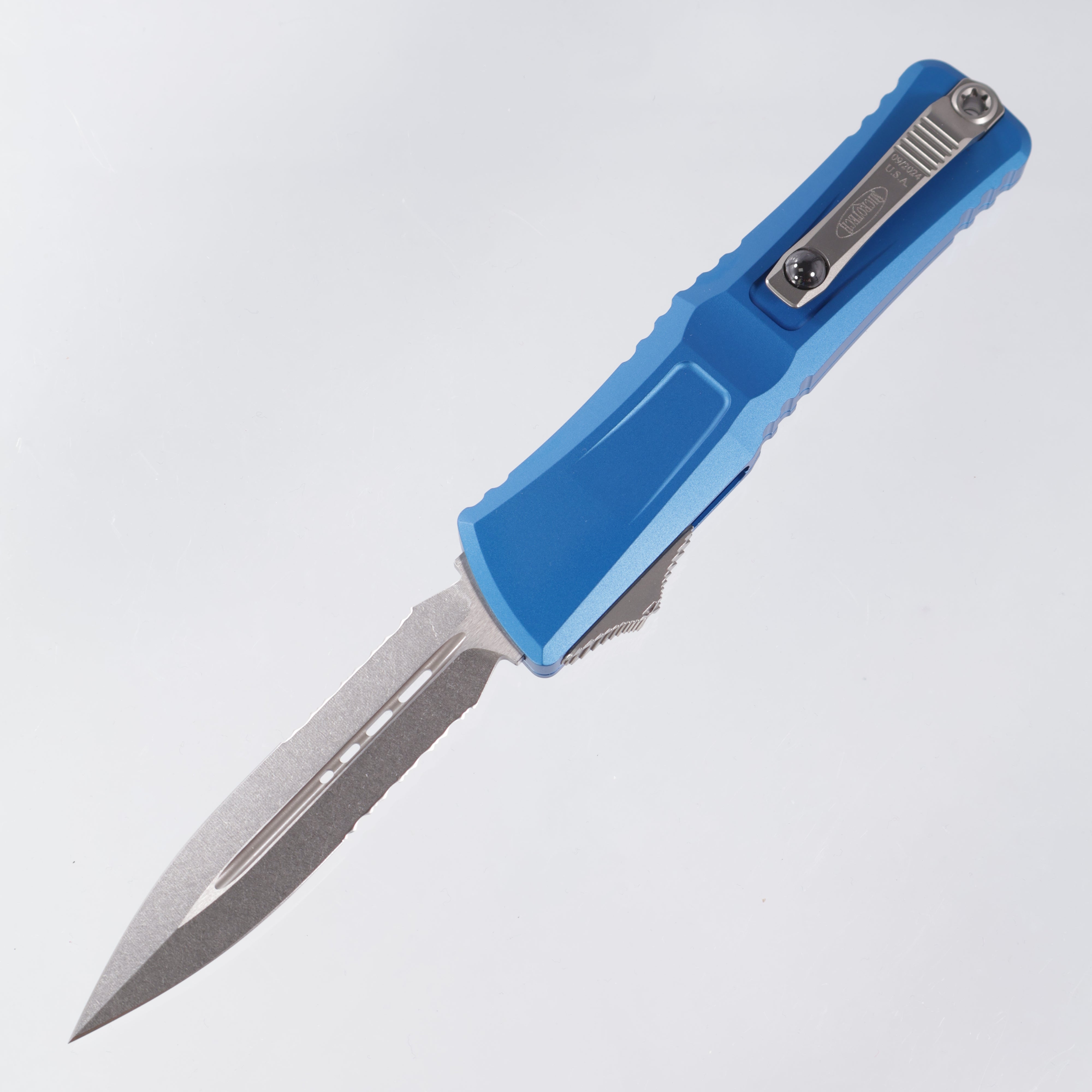 Microtech Combat Troodon Gen 3 - Double Edge Partial Serrate, Stonewash M390MK - Blue Aluminum - Gen III 1142-11 BL