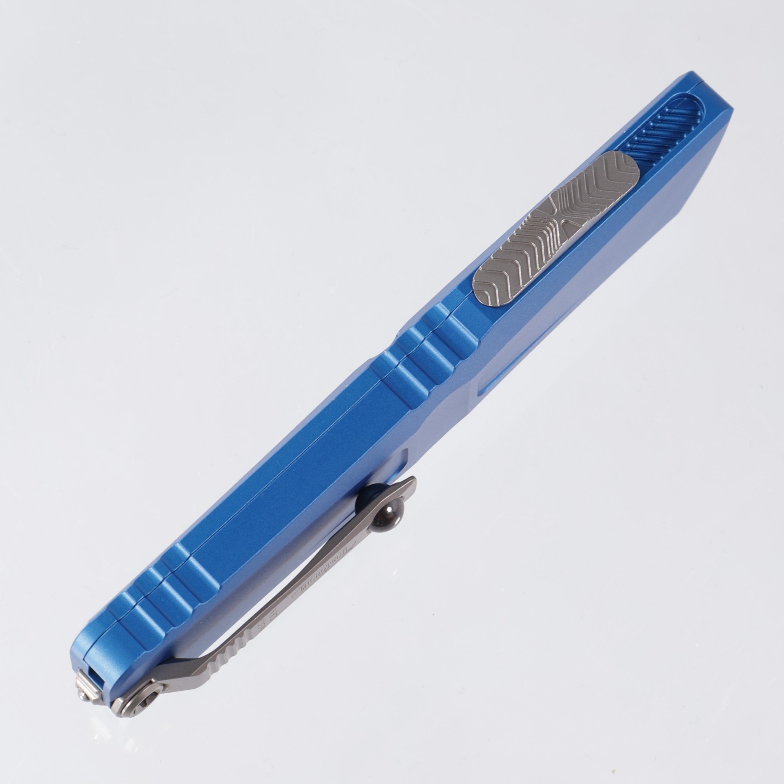 Microtech Combat Troodon Gen 3 - Tanto Stonewash, Full Serrate M390MK - Blue Aluminum - Gen III 1144-12 BL