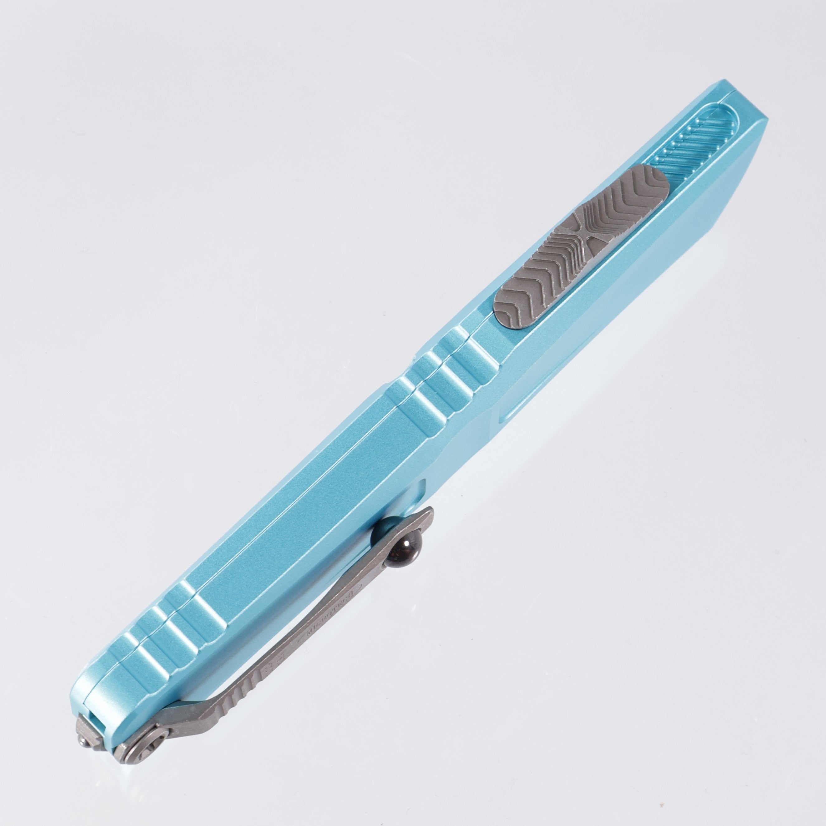 Microtech Combat Troodon Gen 3 - Single Edge Apocalyptic, Partial Serrate M390MK - Turquoise Aluminum - Gen III 1143-11 APTQ