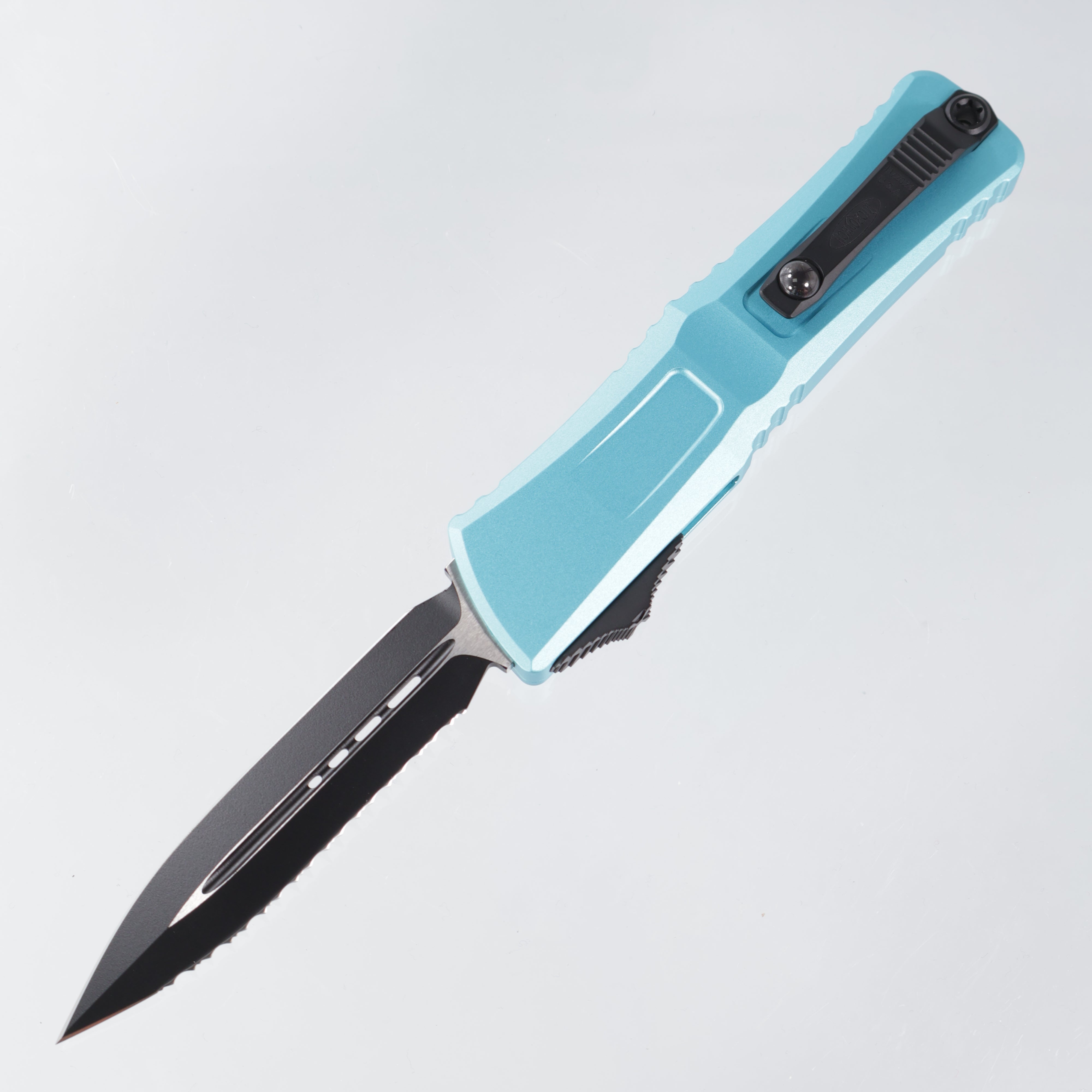 Microtech Combat Troodon Gen 3 - Double Edge Black, Full Serrate M390MK - Turquoise Aluminum - Gen III 1142-3 TQ