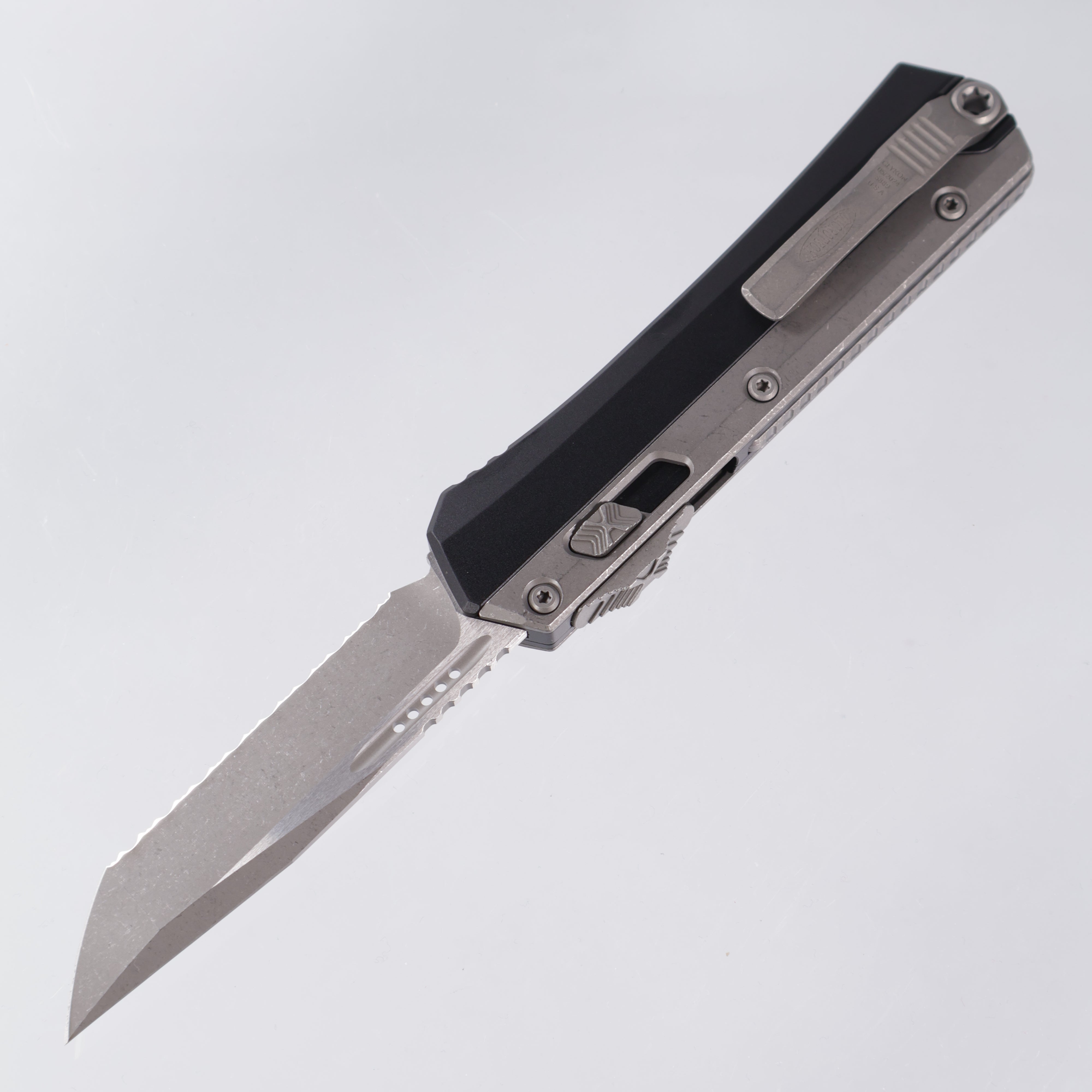 Microtech Glykon - Tanto Apocalyptic, Full Serrate M390 - Black Aluminum w/ Titanium Overlay - Nickel Boron Internals - 185-12 AP